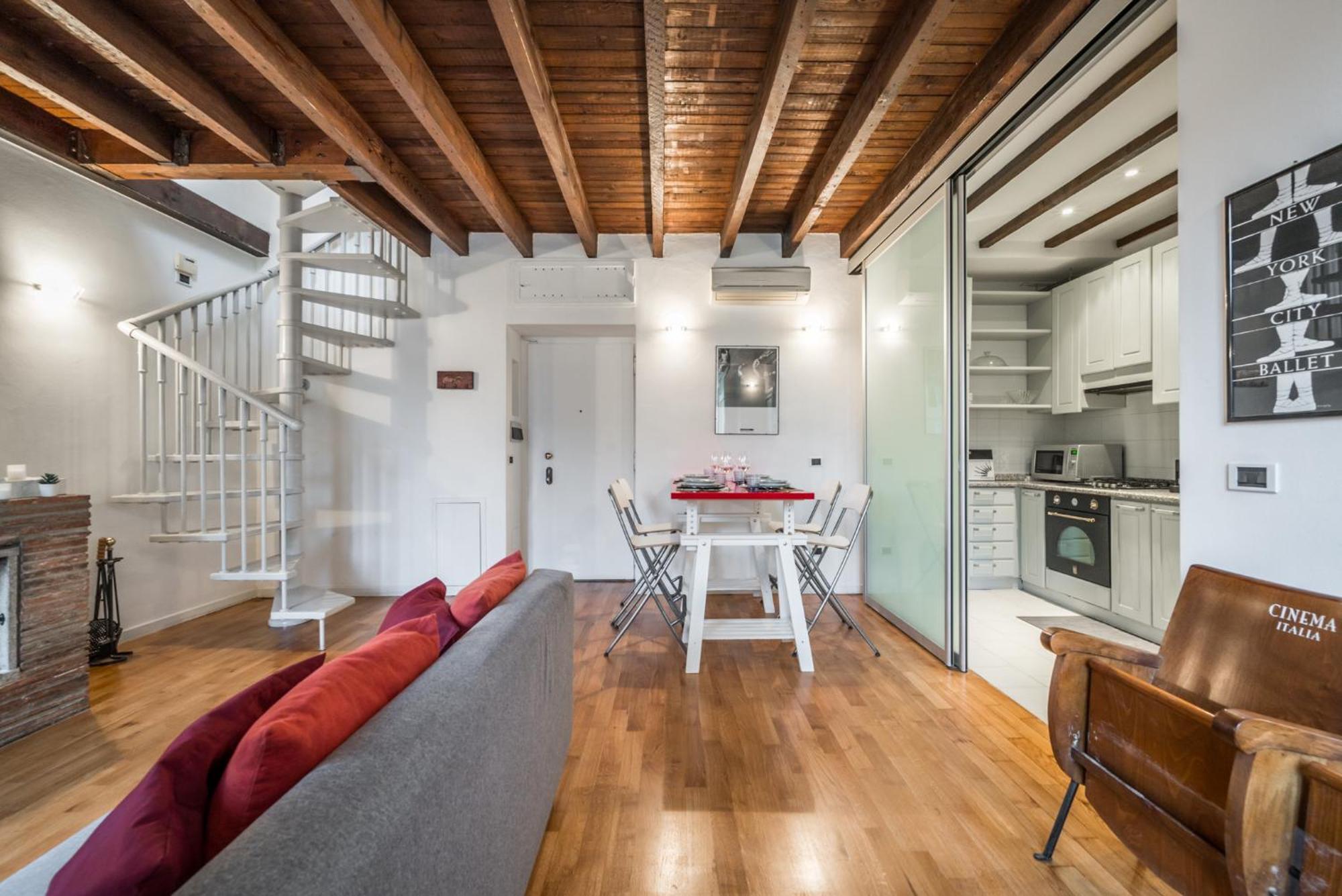 Vivimihome - Elegant 10 Minutes From The Duomo Apartment Milan