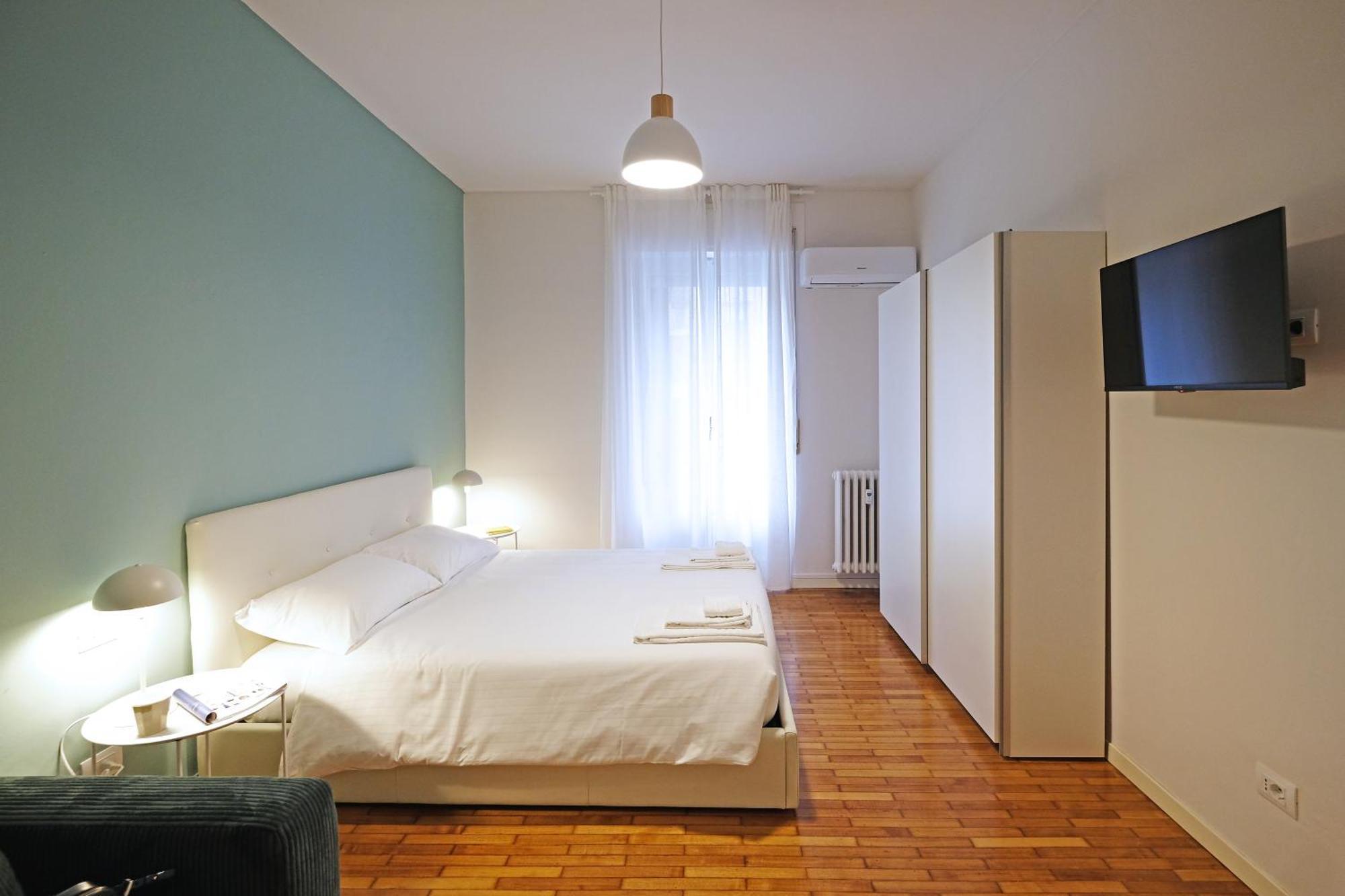 Navigli - Via Tortona Apartment Milan