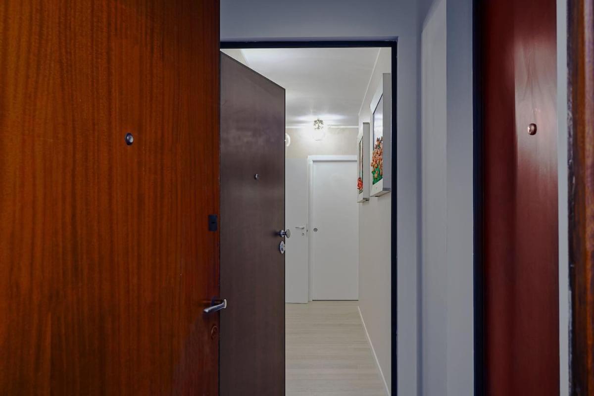 Apartment Classbnb - Two-room 50m From Sempione Square