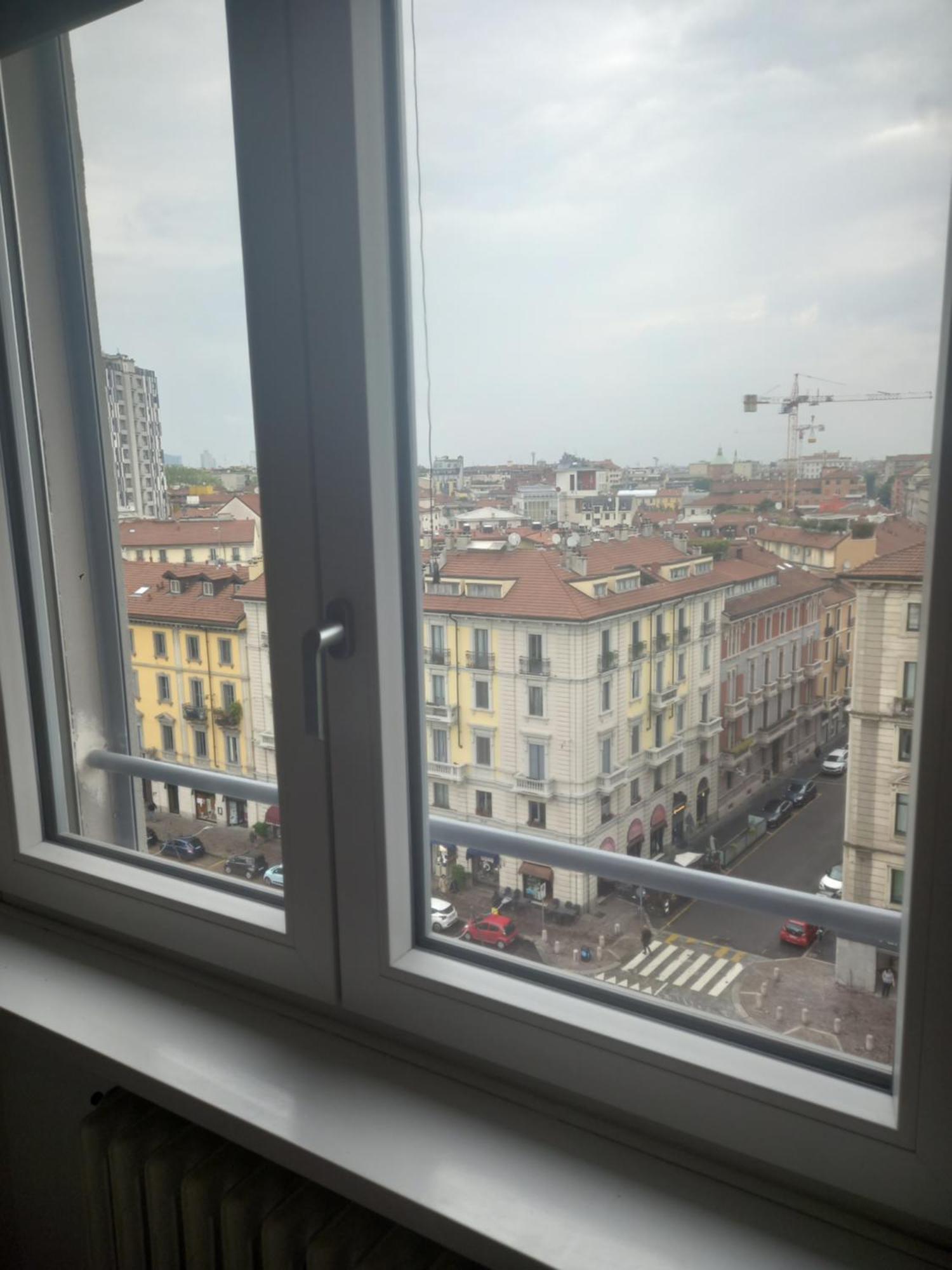 Milano City Centre Super New Apartament With 2 Bedrooms & 2 Bathrooms Fully Equipped Kitchen Living Room Wi Fi Balcony Metro Line Porta Romana 3 Stops To Duomo Cathedral Apartment
