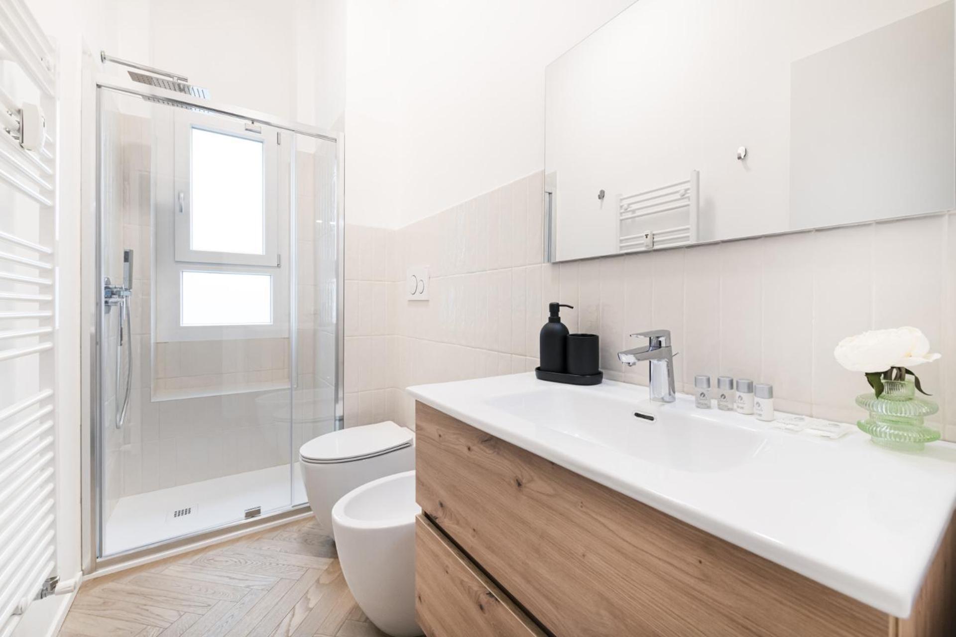Apartment Easylife - Il Tuo Spazio Ideale A Milan