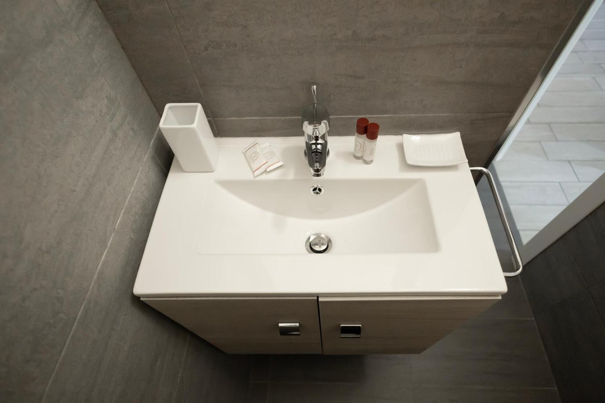 Flora 57 - Splendido Loft Nel Cuore Dei Navigli *