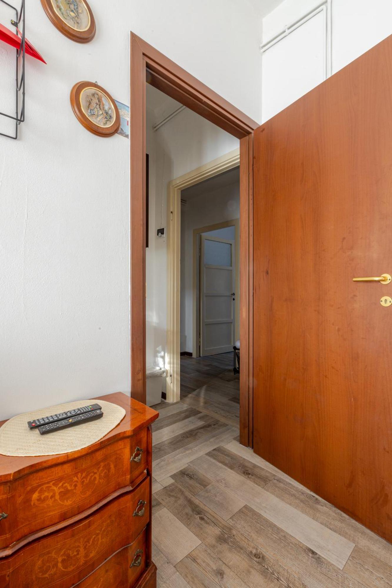 Apartment Modern Near Rogoredo Milan