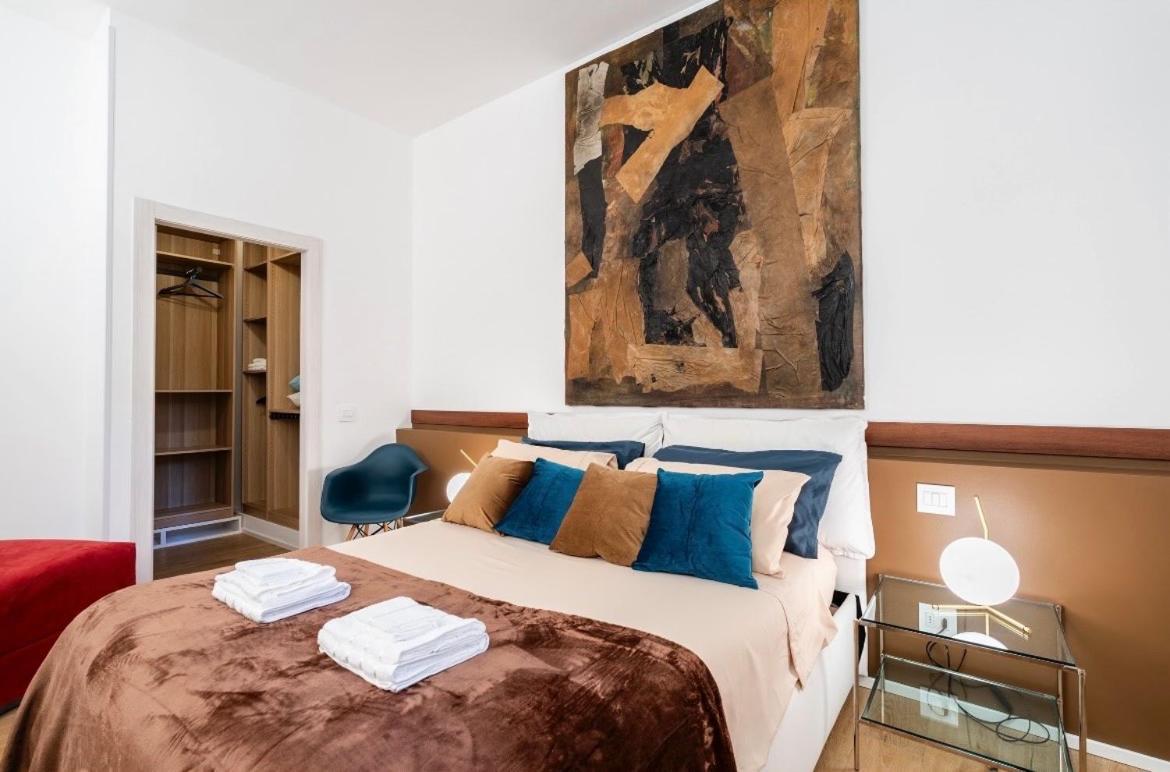 10 Minutes From The Duomo - Double Apartment