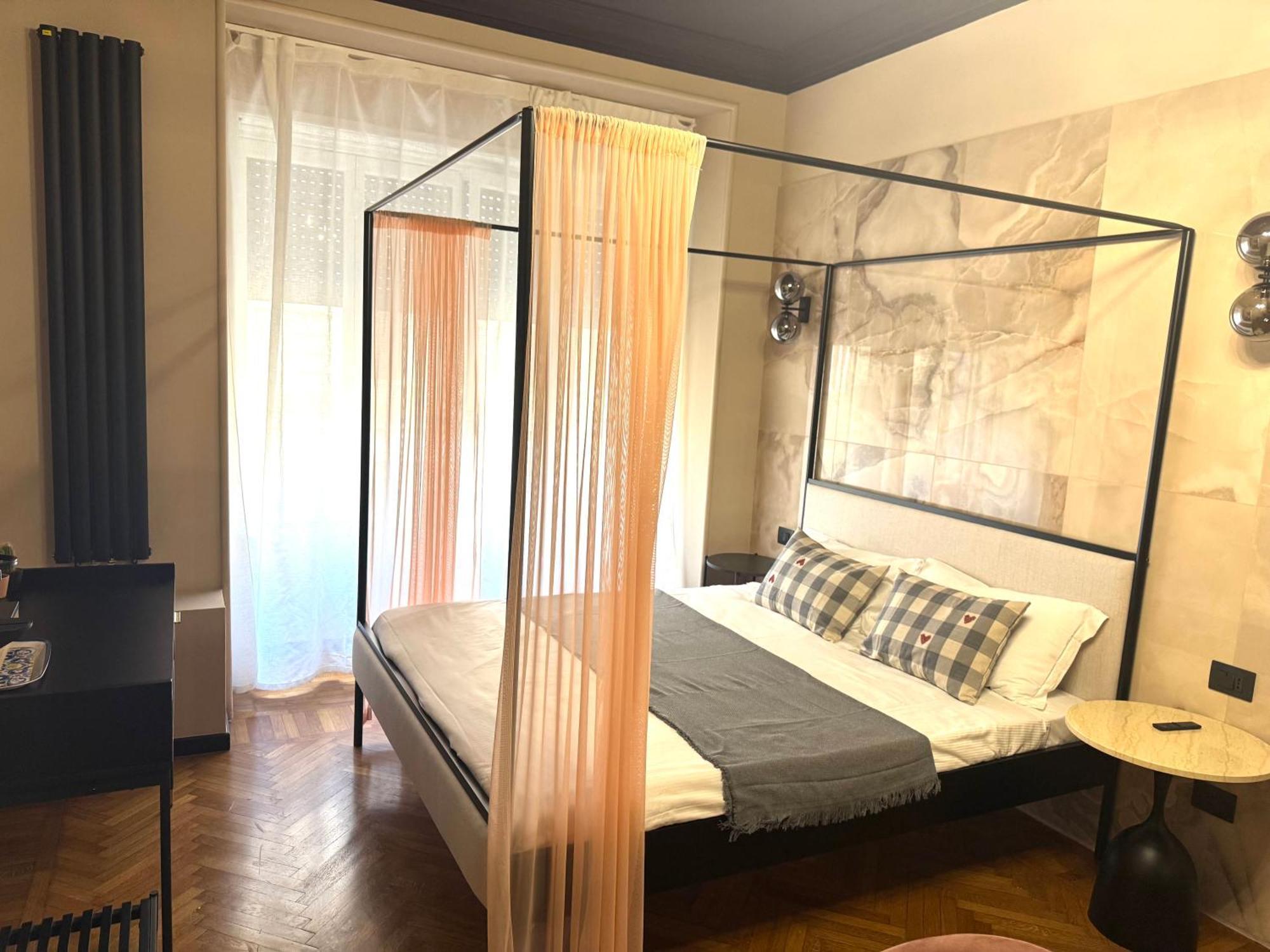 Apartment Flat In Duomo Milan