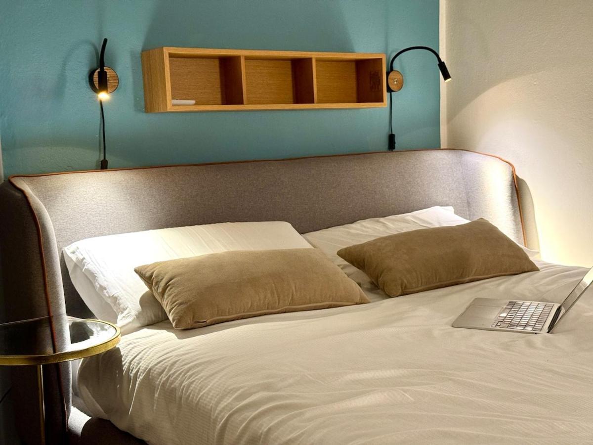 Central, Quiet And Strategic Apartment Milan