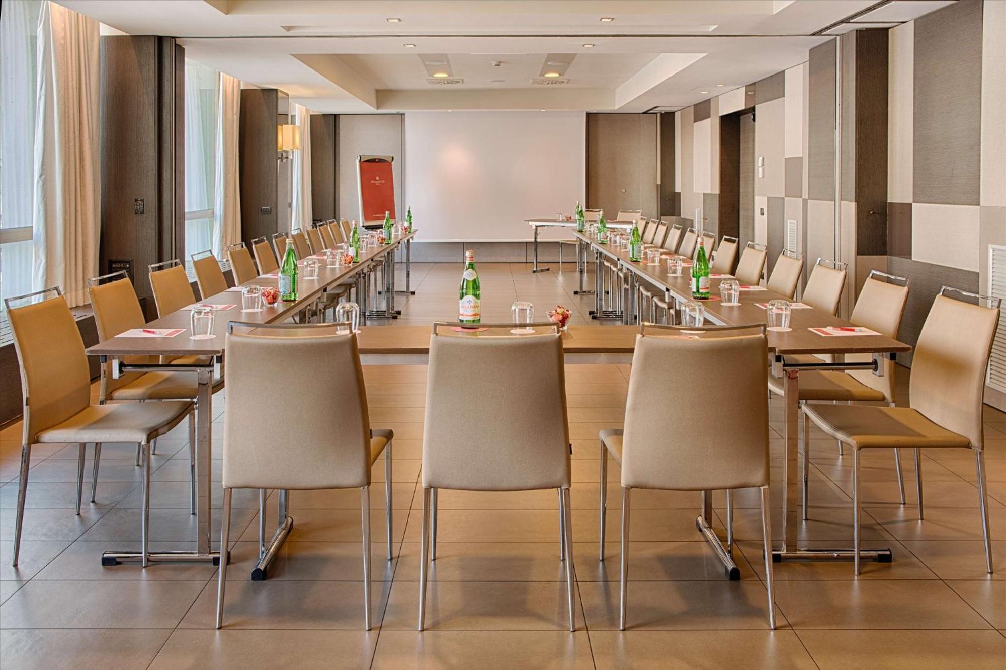 Hotel Nh Collection President 5*