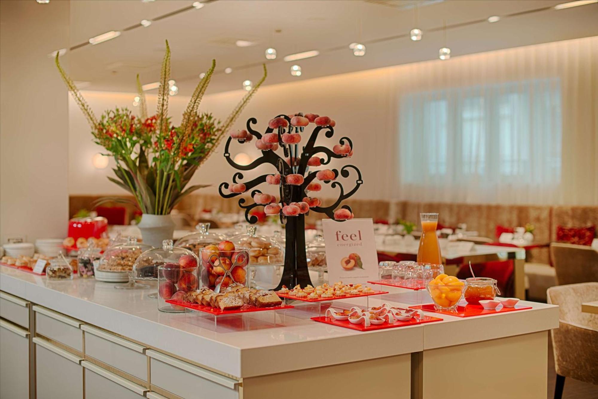 Hotel Nh Collection President 5*