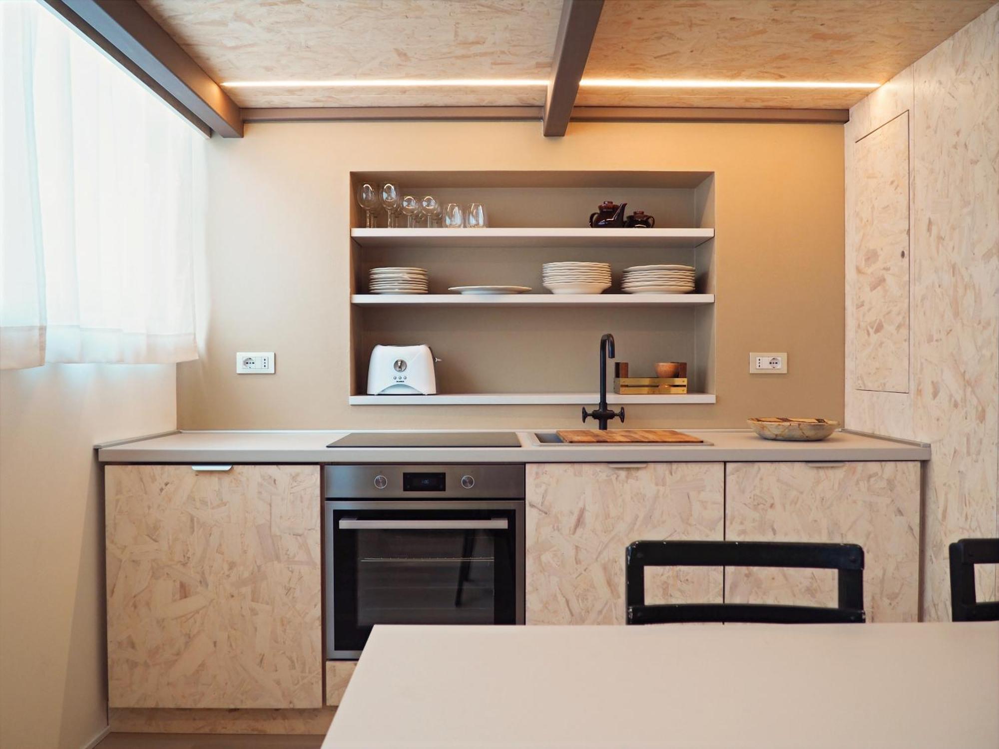 Apartment Design & Comfort In Nolo M1 Metro
