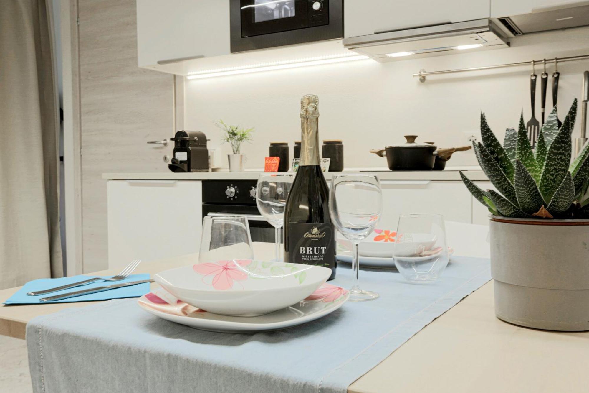 Bellavita Loft Center Near Duomo,central Station, Navigli Apartment Milan