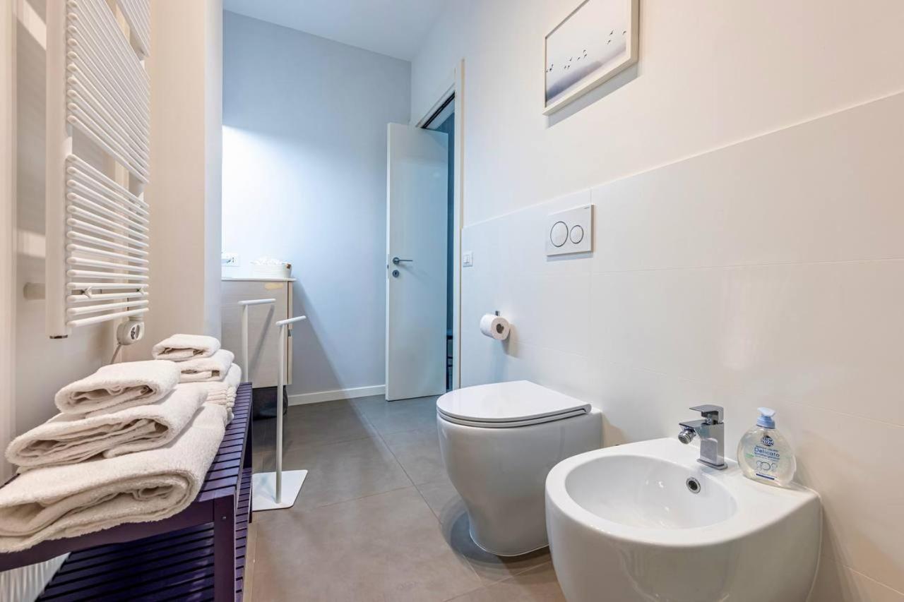 Bruschetti Homestay Milan