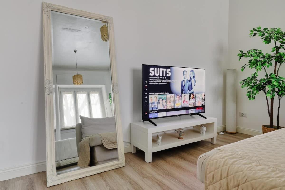 Appartamento Oasis - Subway 50 Meters Just 5 Minutes From Duomo *