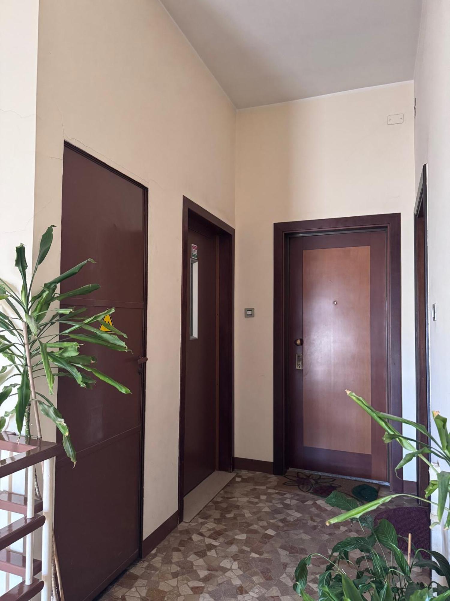 Apartment Bright With Balcony In Corso Xxii Marzo *