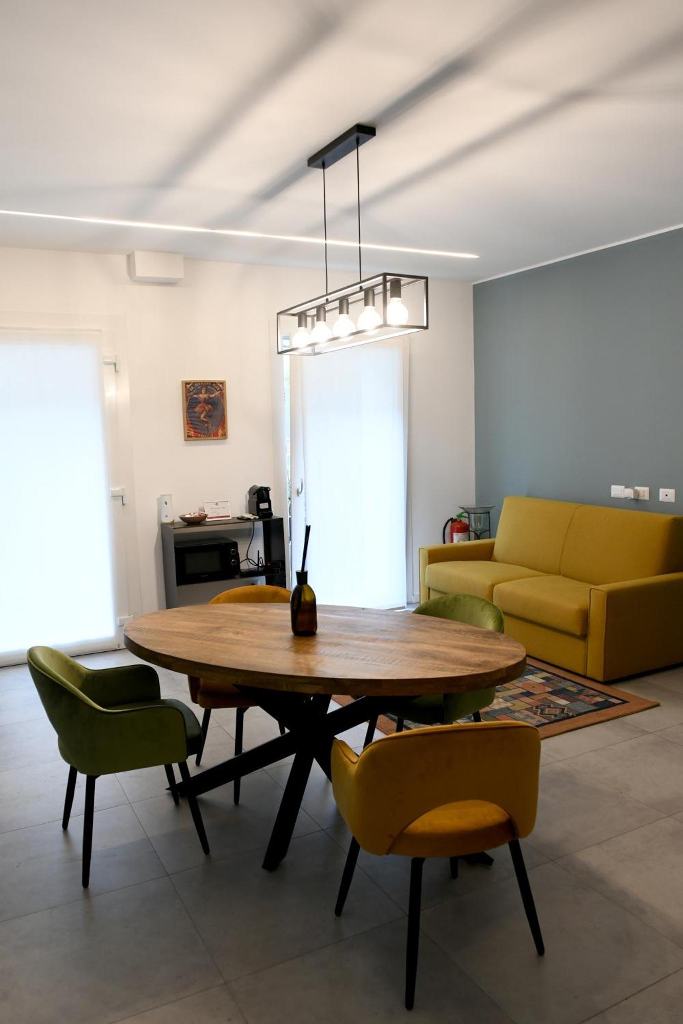 Apartment Unique Circus