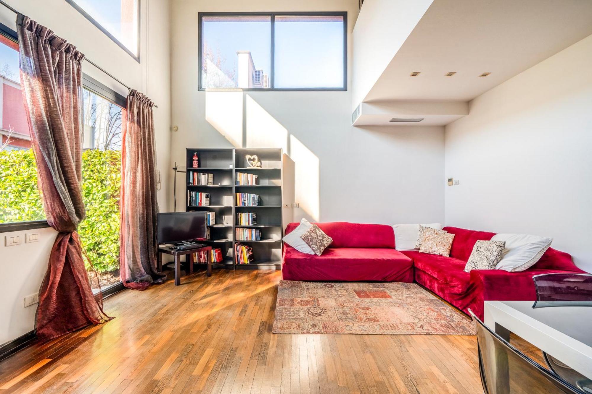 Apartment Red Lofty Milano- Loft Moderno Comodo Per Ippodromo, San Siro, Rho Fiera-Mico E Politecnico, Parking *