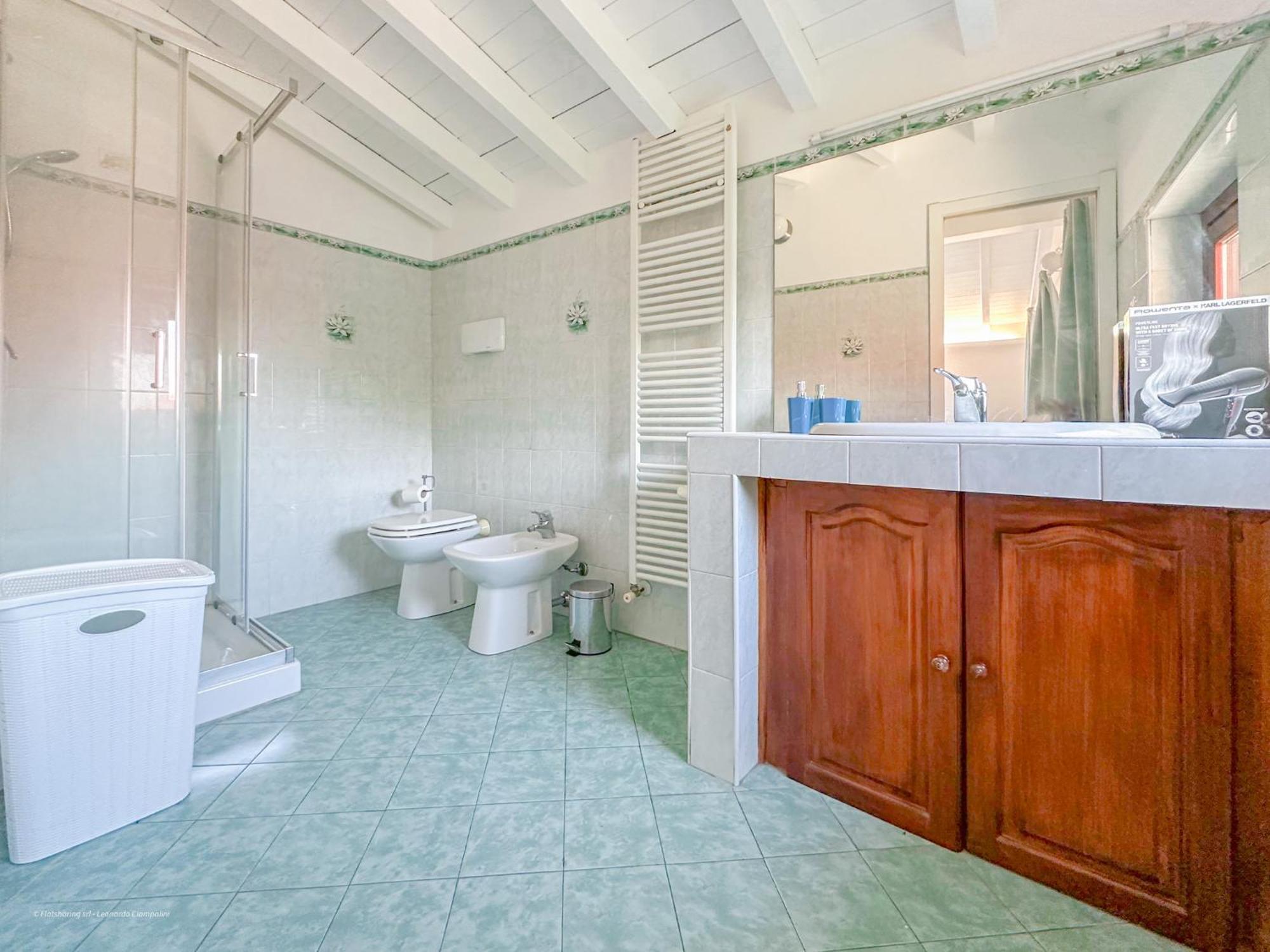 Corelli - Parking And Exclusive Garden Villa