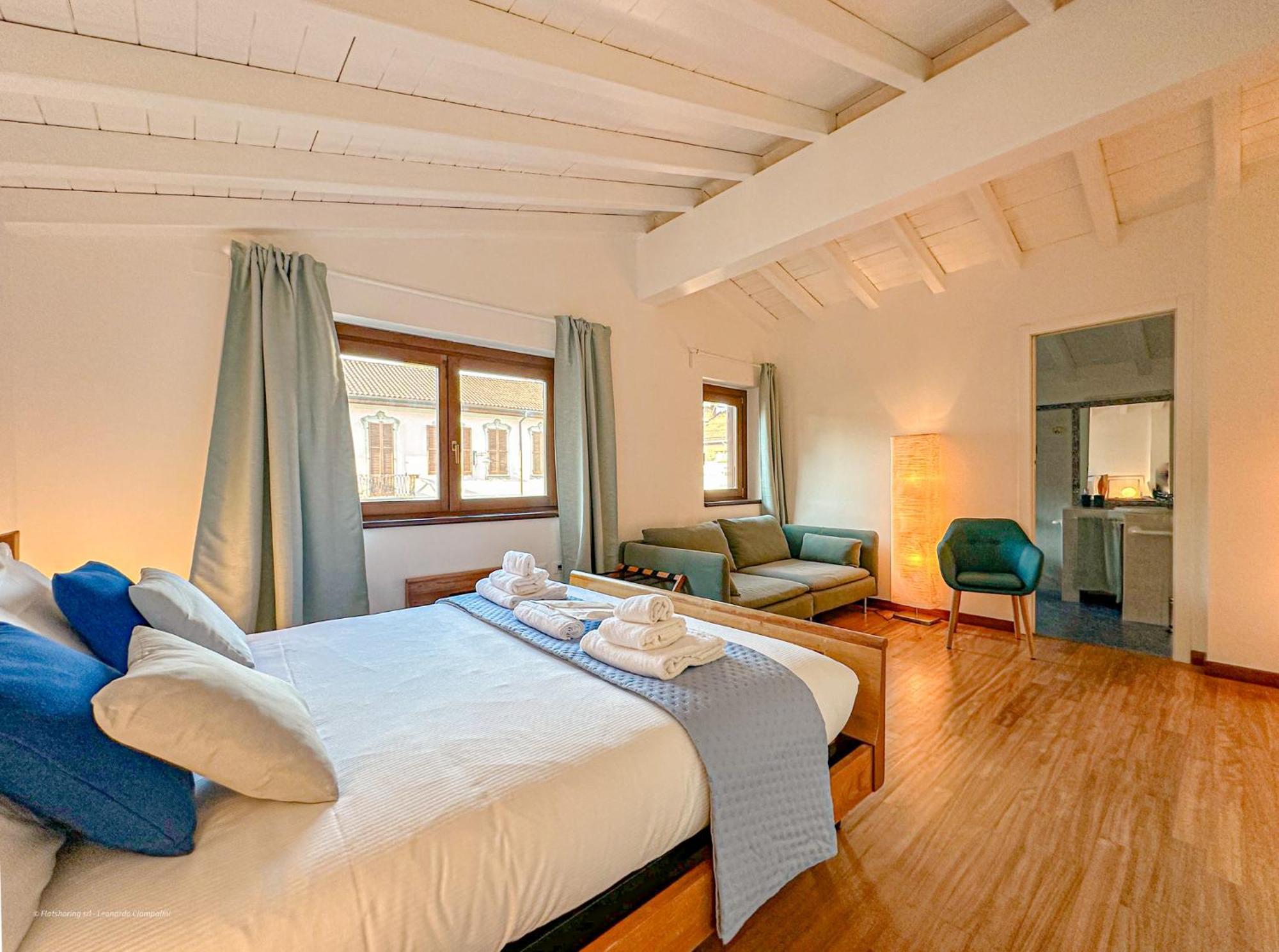 Corelli - Parking And Exclusive Garden Milan