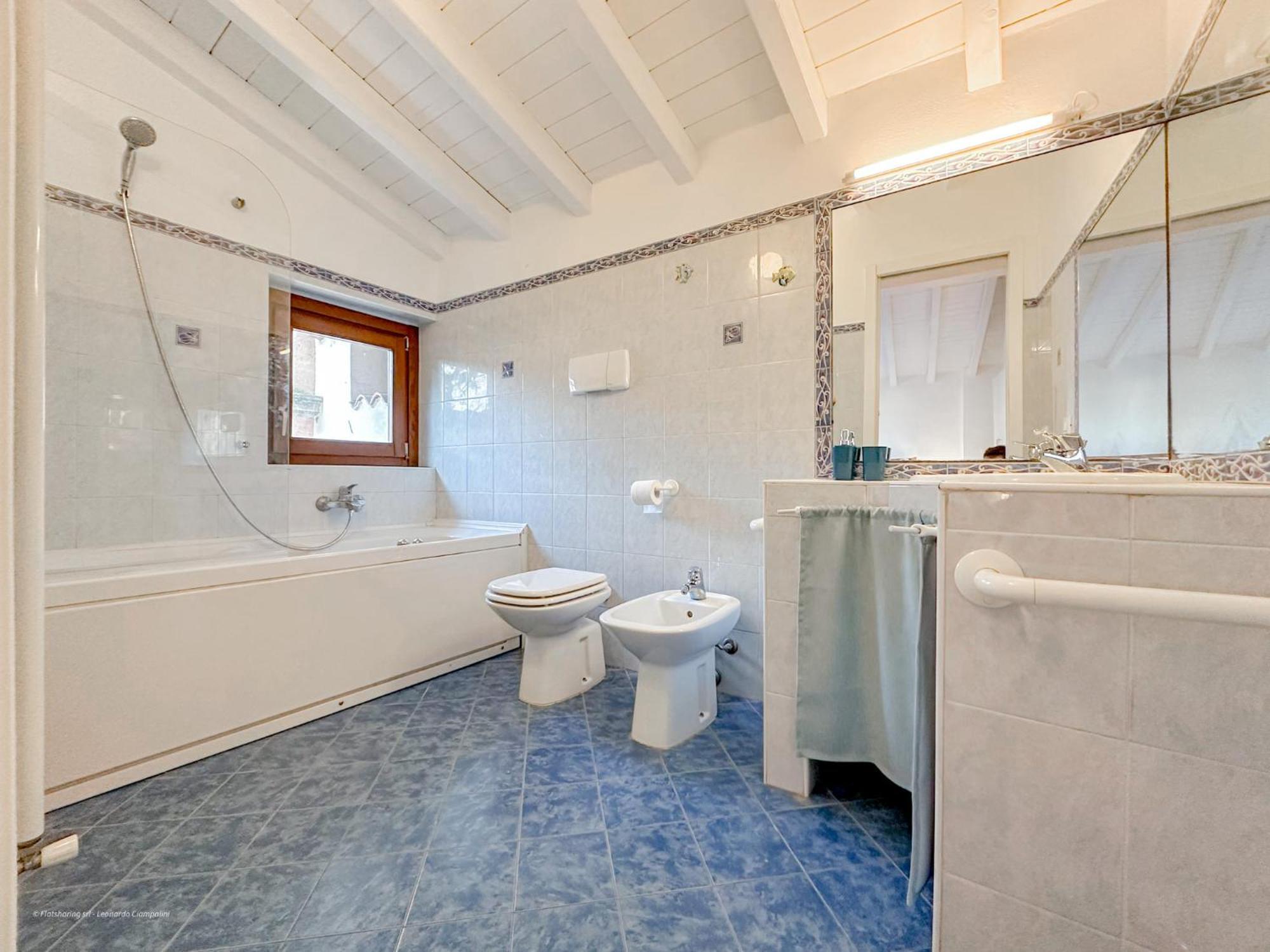 Villa Corelli - Parking And Exclusive Garden