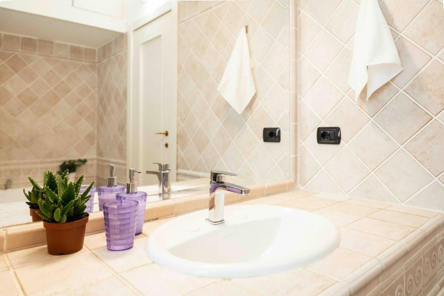 Oasi Di Famagosta Navigli Apartment *