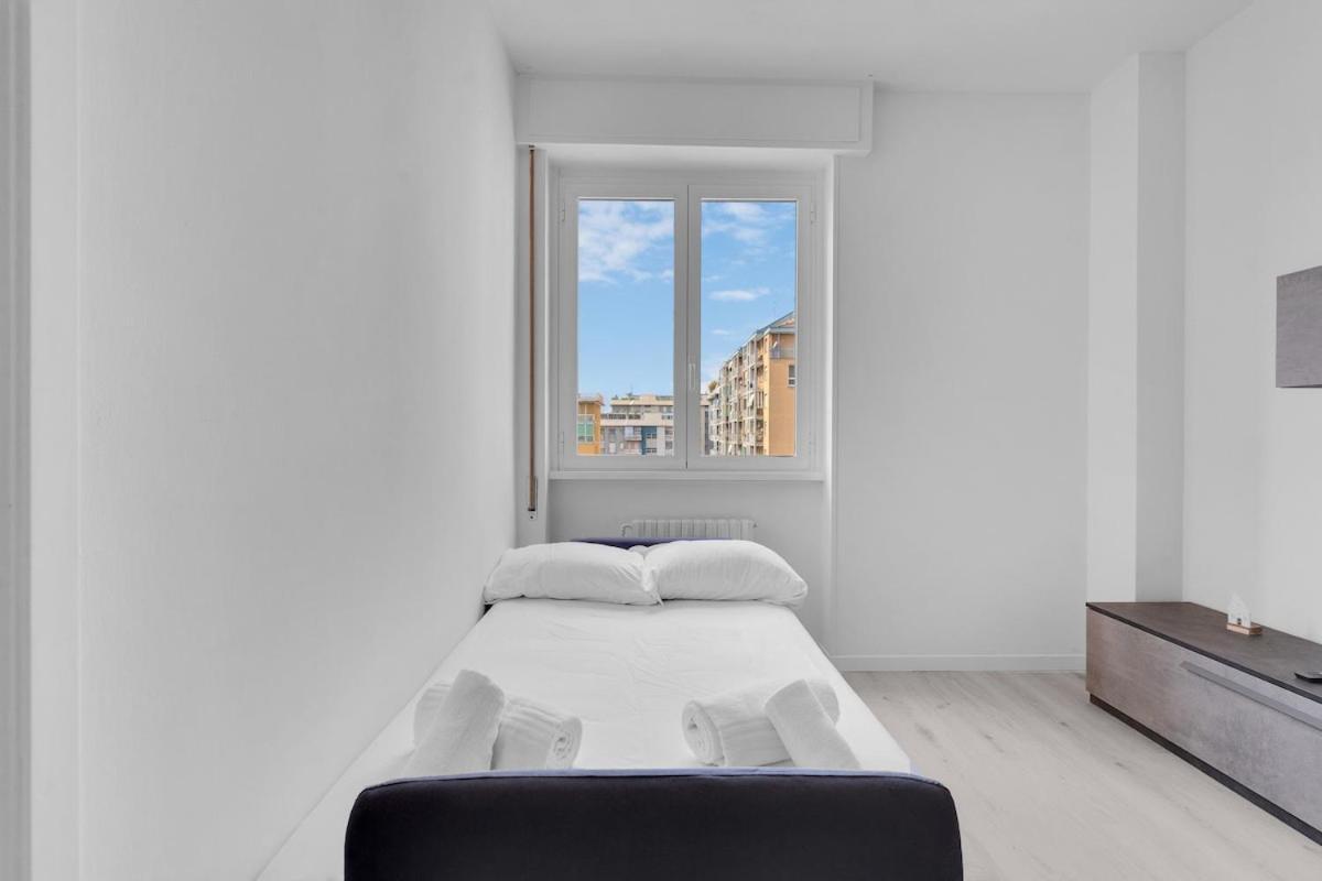 Metro M2 Famagosta-appartamento X5-self Check-in Apartment Milan
