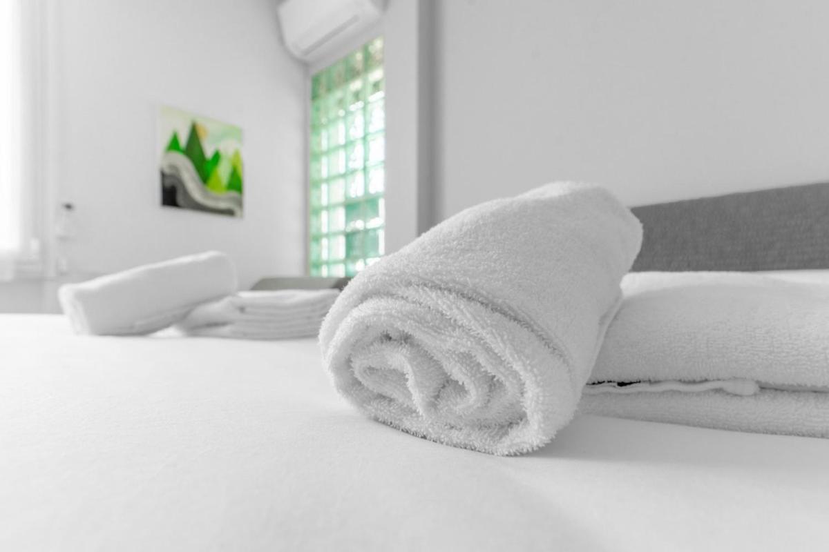 Comodo E Confortevole-sesto Piano Con Vista Apartment *