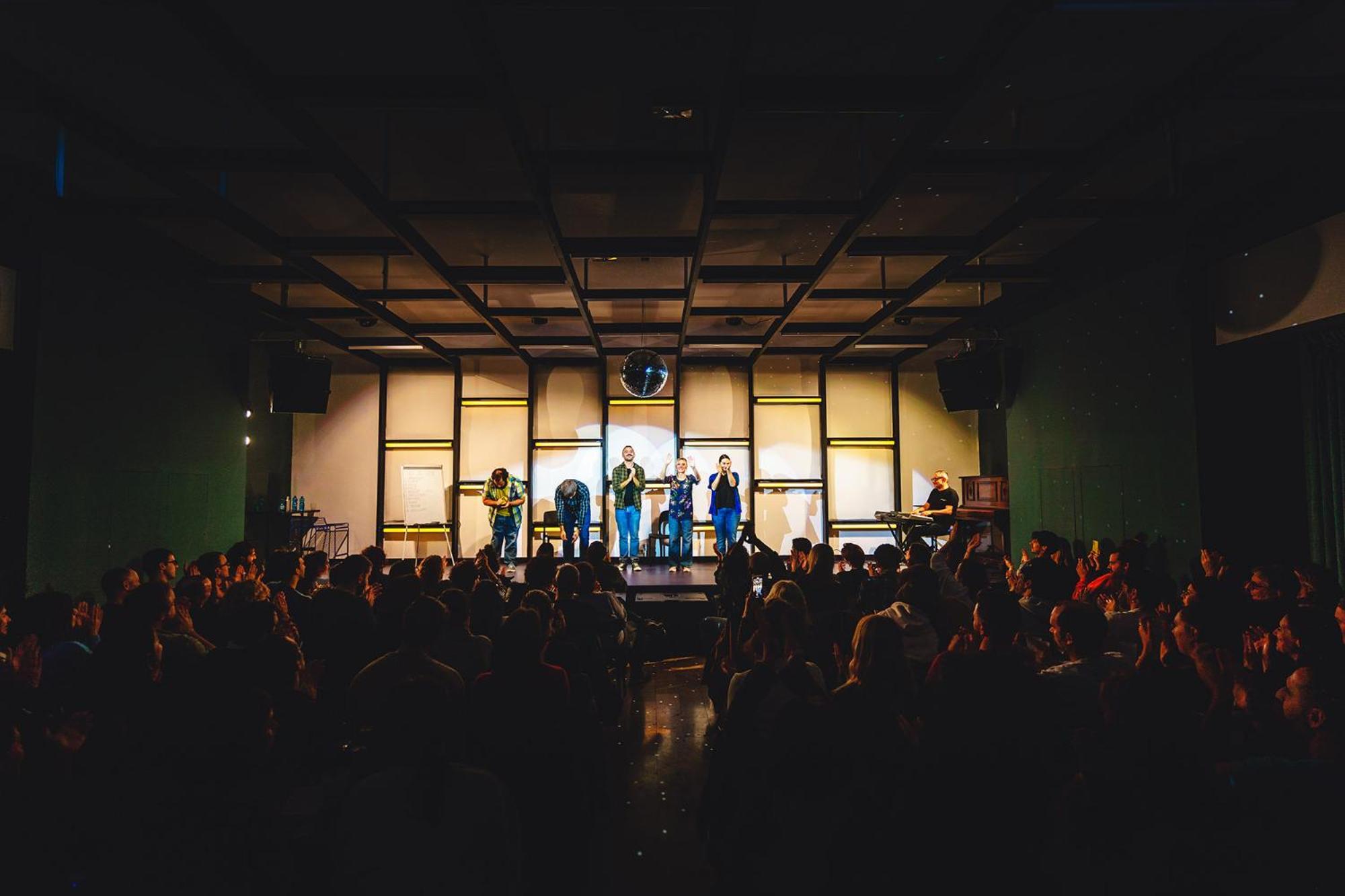 Yellowsquare Hostel *