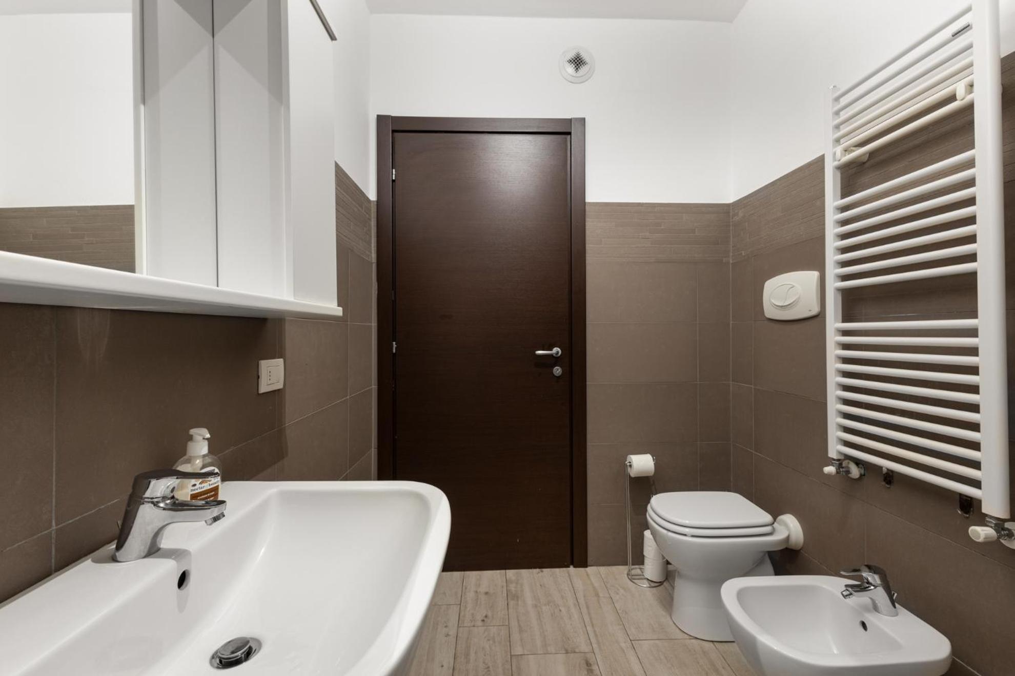 Monolocale Con Balcone Self Check In Milano Sempione Apartment
