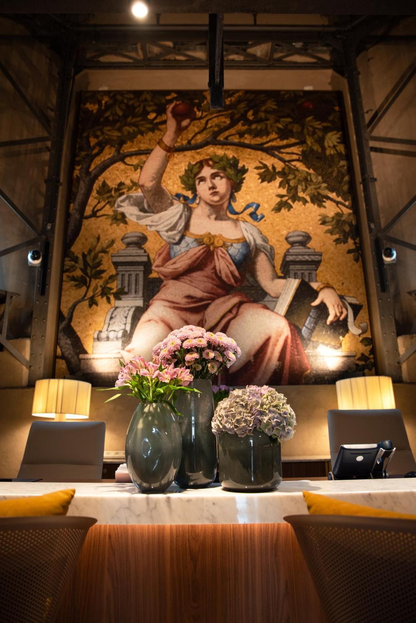 Palazzo Cordusio, A Gran Melia Milan