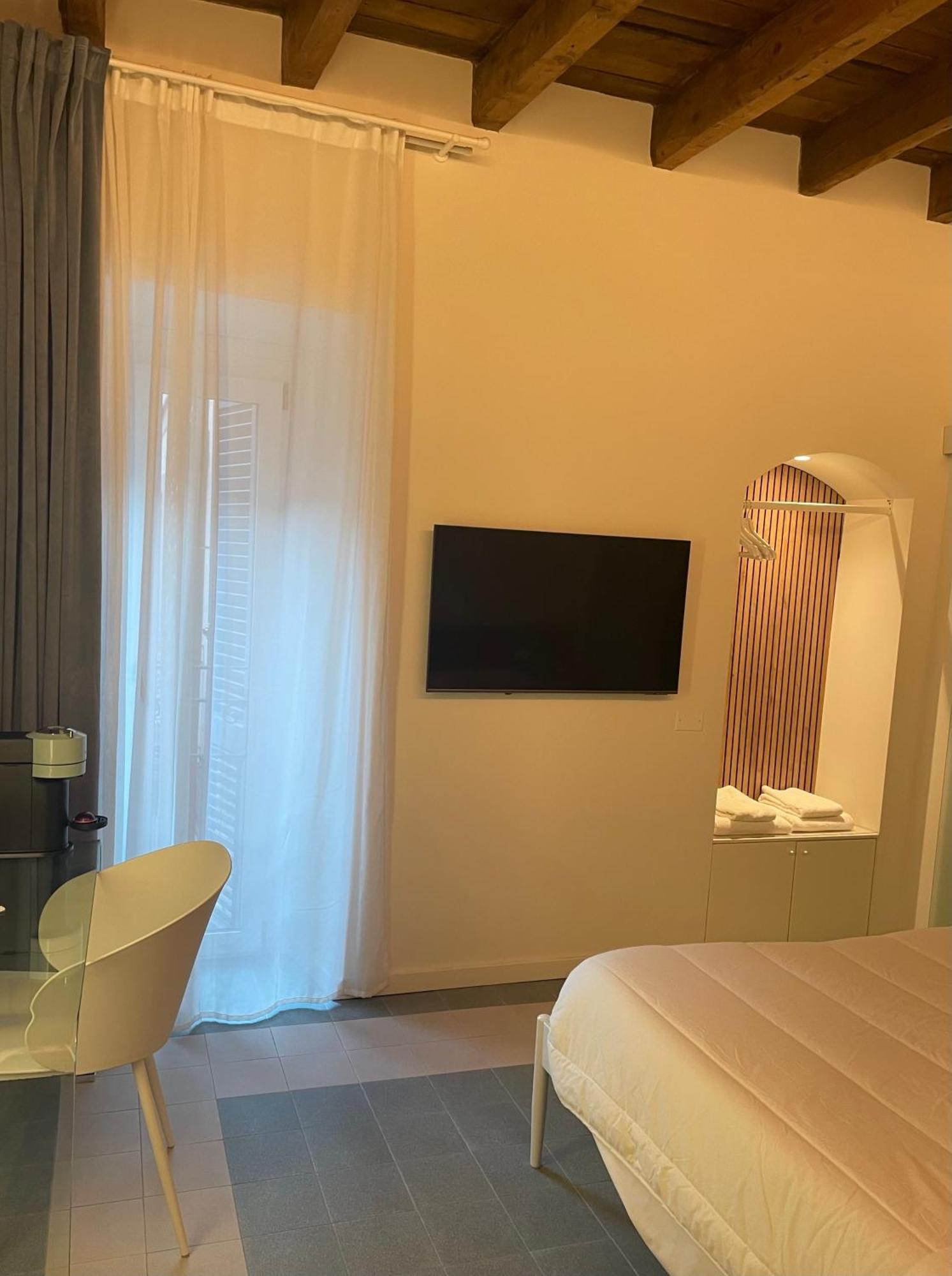 Younique Boutique Guest house