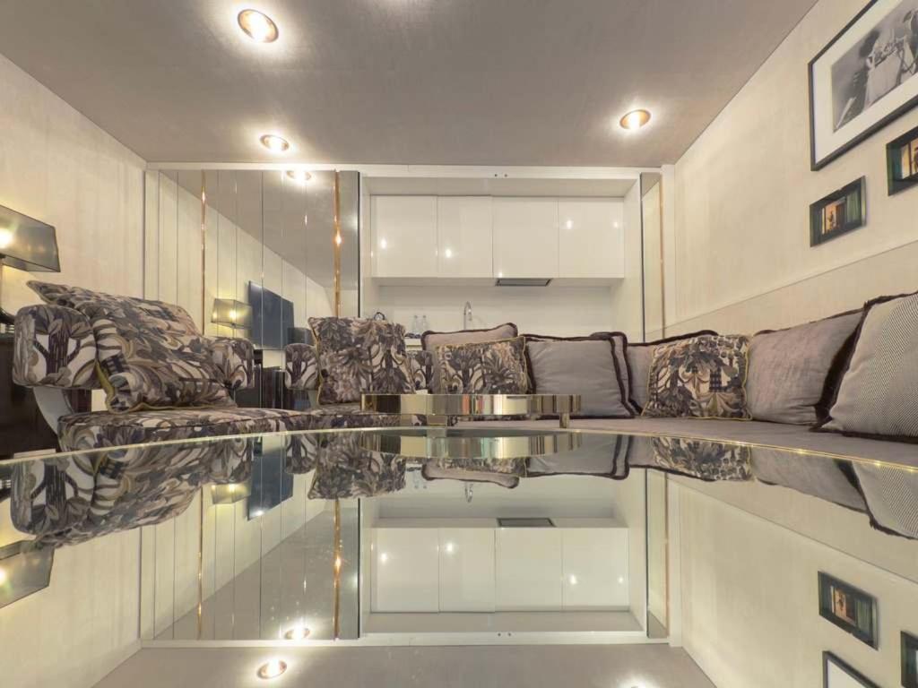 Apartment Homeby, Casa Cornalia *