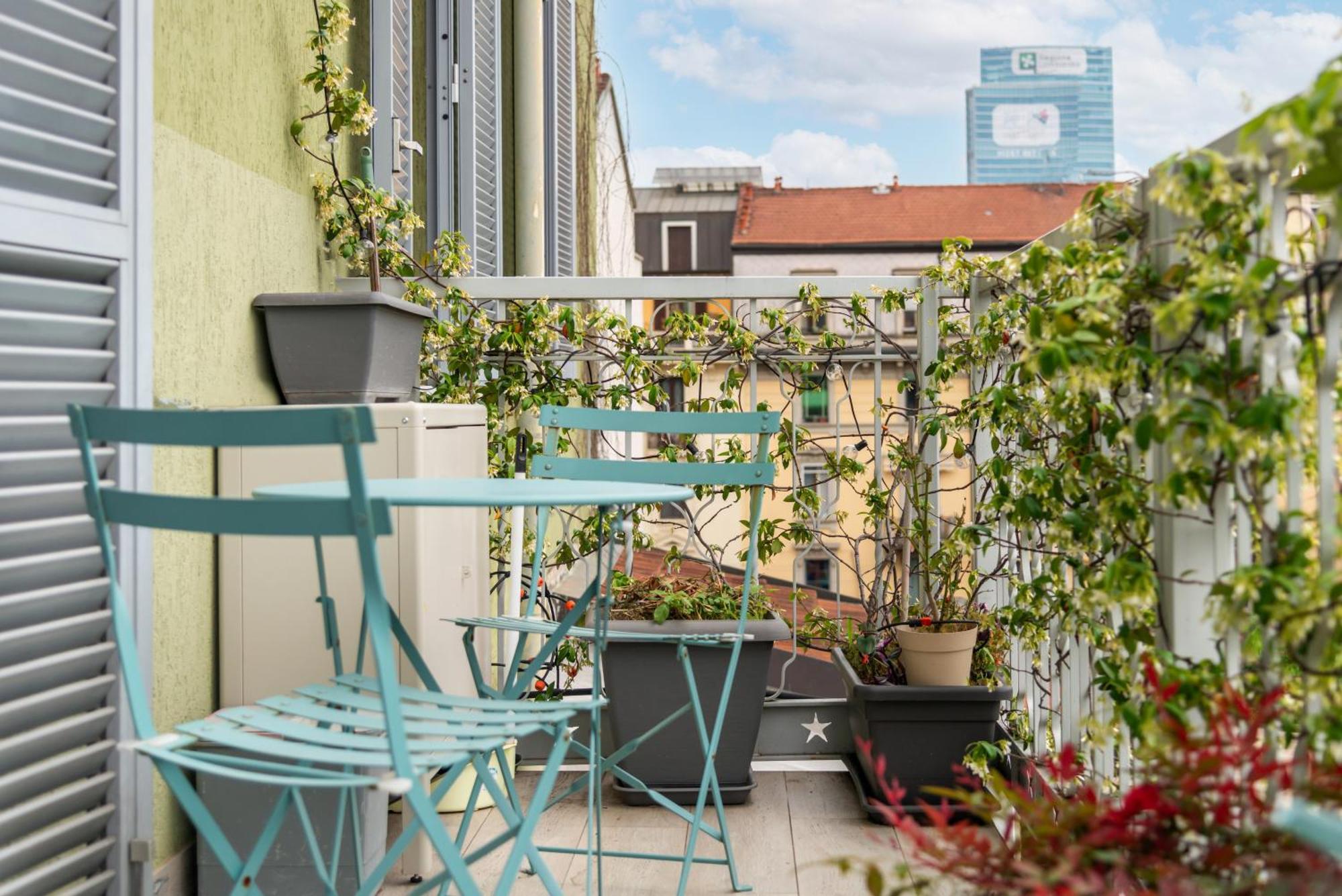 Isola - Bright 2-room With Balcony Apartment *