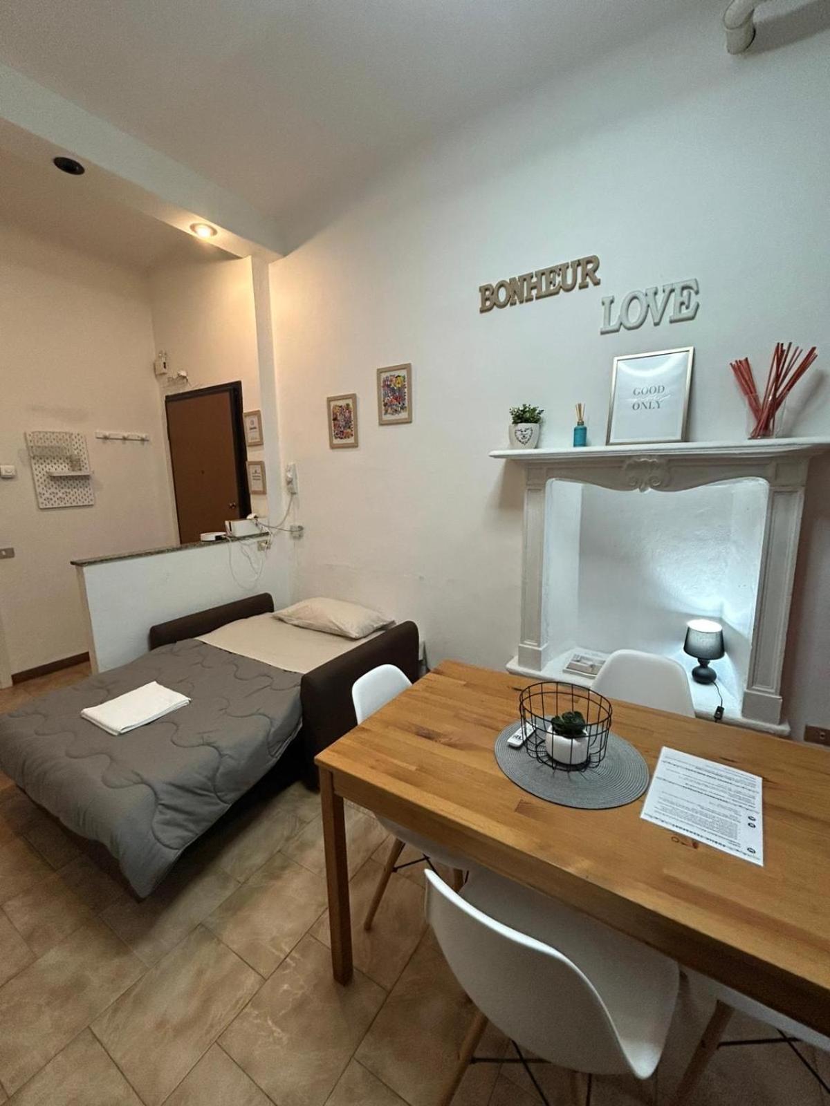 Elegant Near Metro Porta Romana,3 Fermate Subway-stop A Duomo, Wifi-netflix Free * Milano