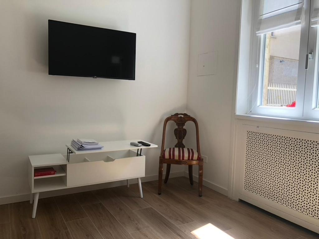 Missori Rose Garden View Apartment Milan