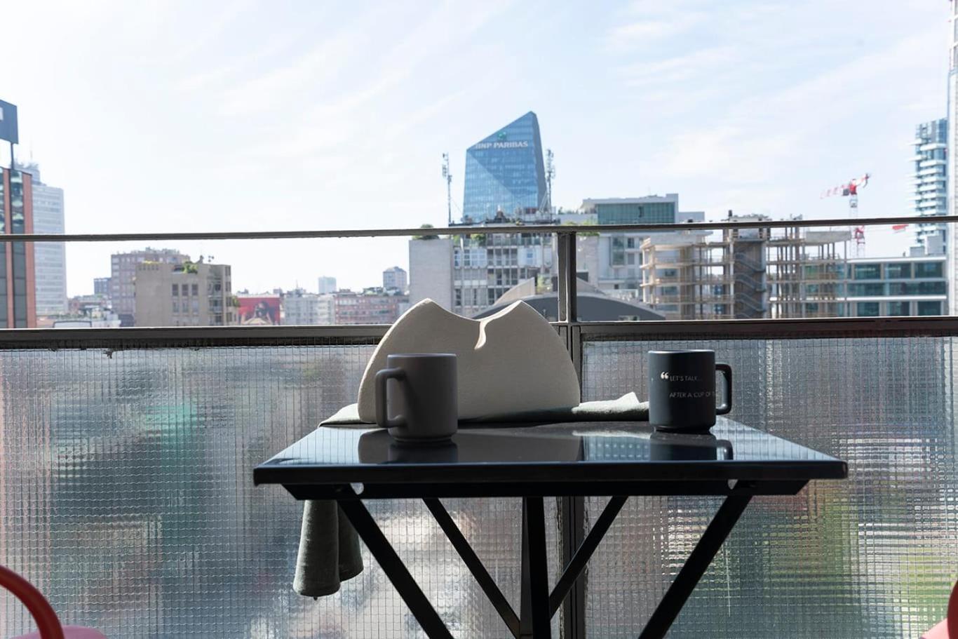Arts At Porta Nuova Apartment