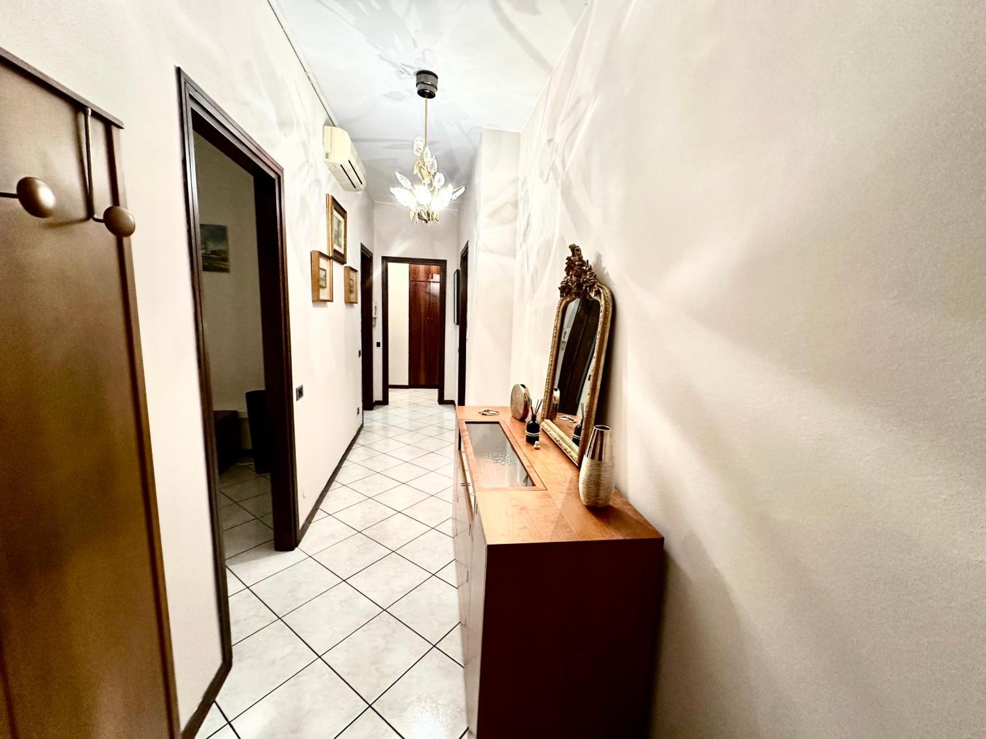 Ss Apartment *