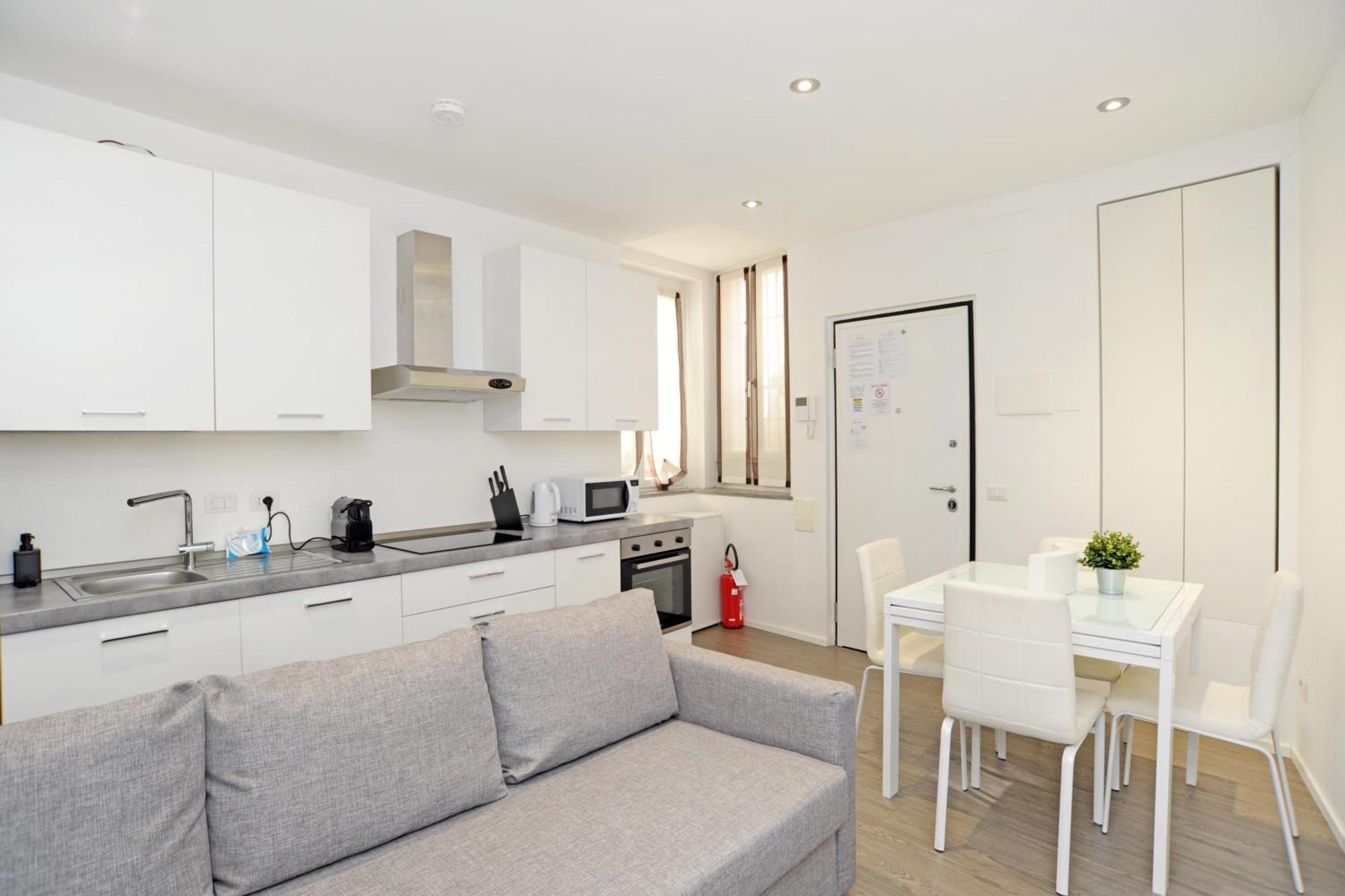 Ticinese 28 Apartment *