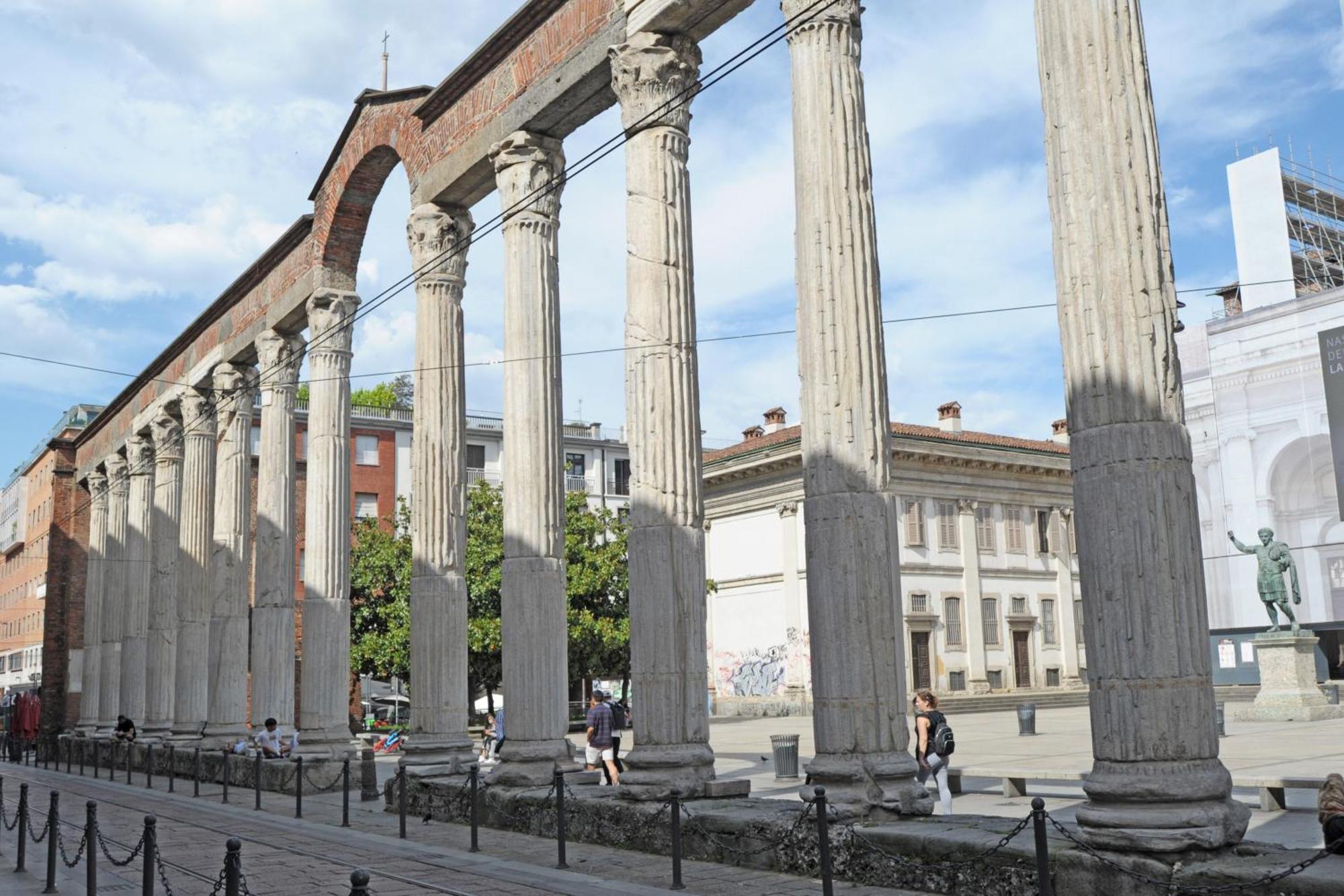 Ticinese 28 Milan