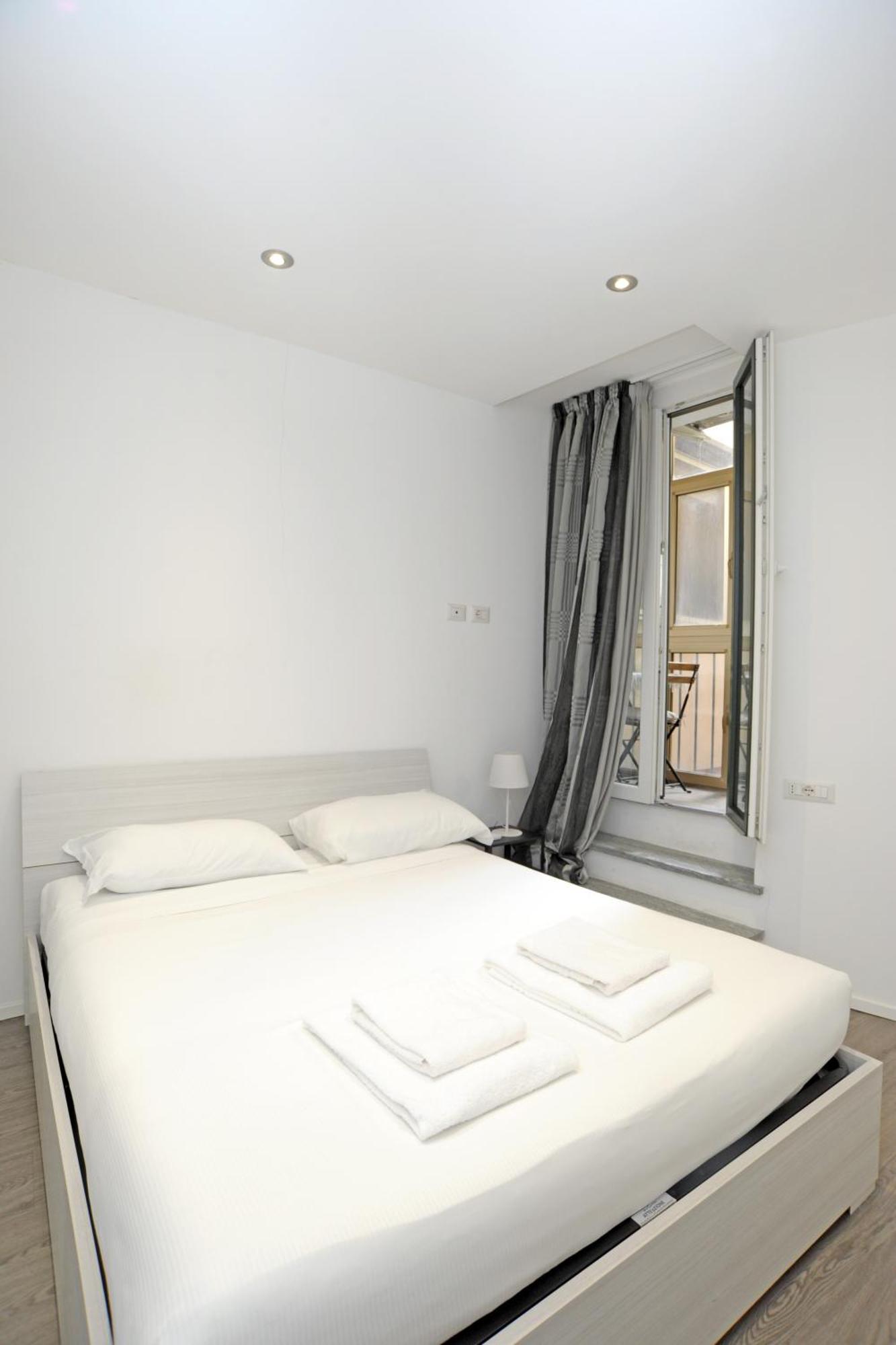 Ticinese 28 Apartment