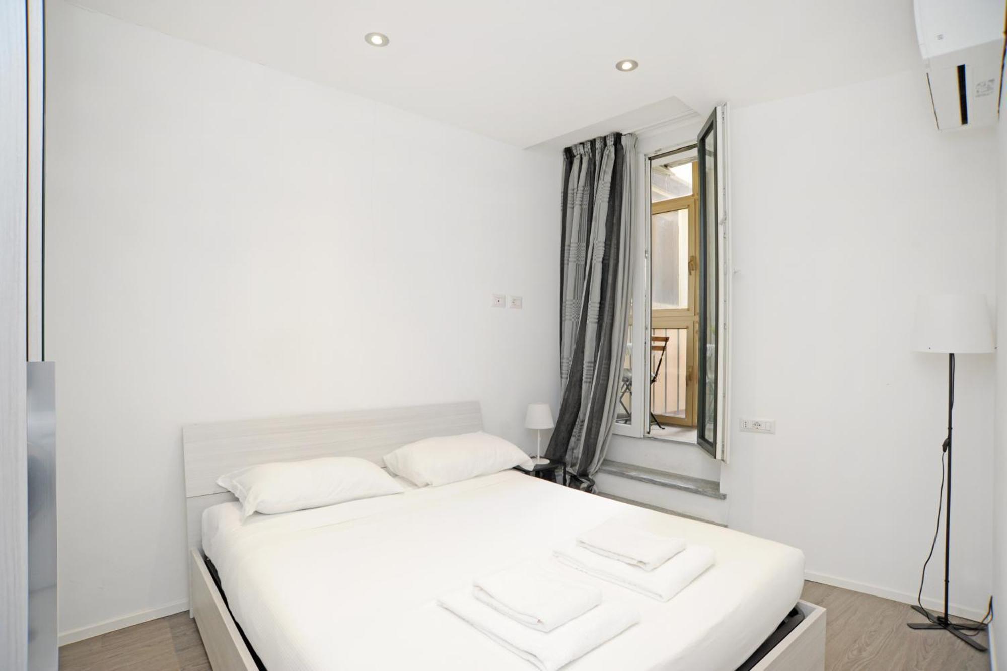 Ticinese 28 Apartment Milan