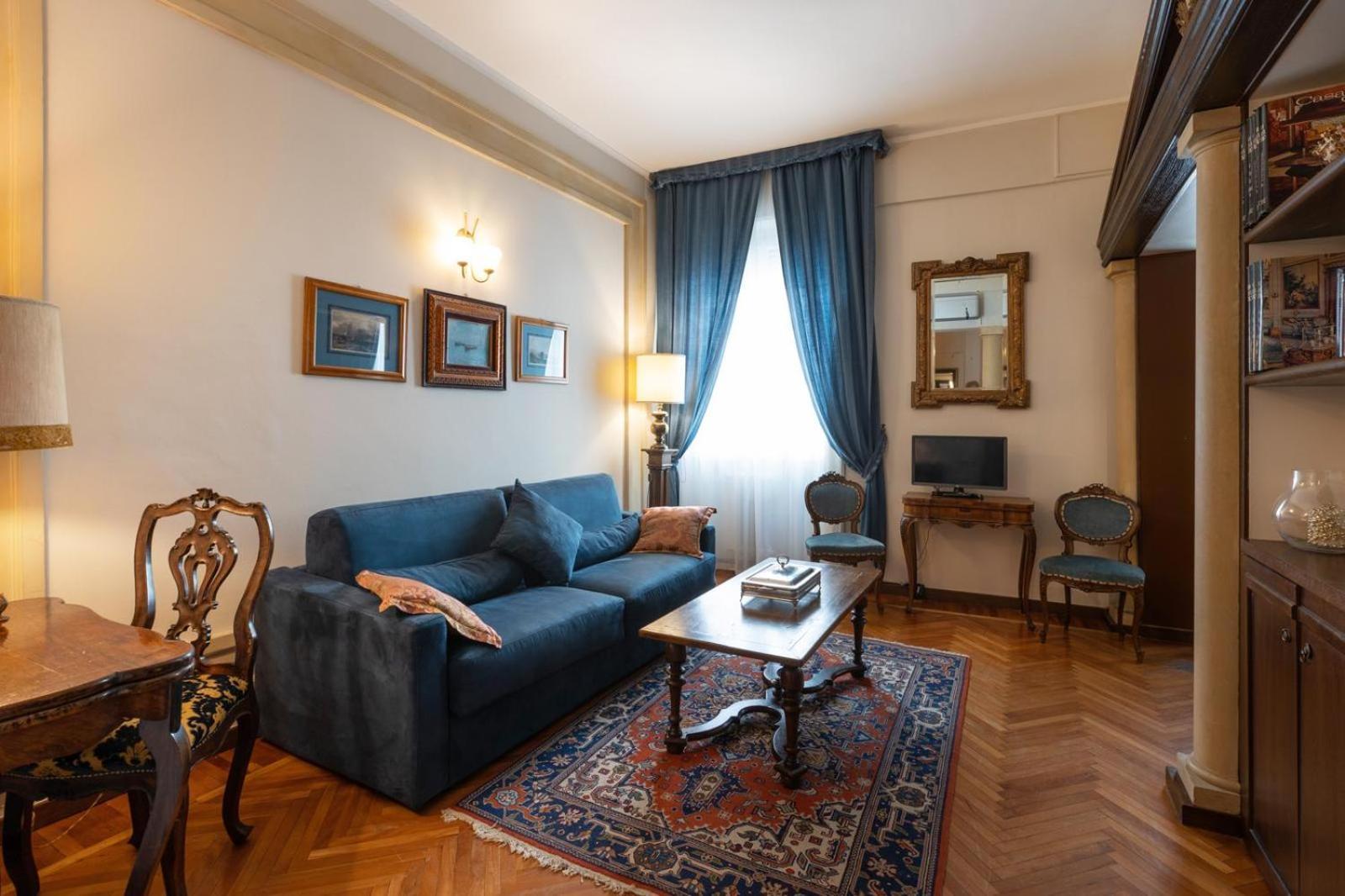 Apartment Piatti Design Flat Milan