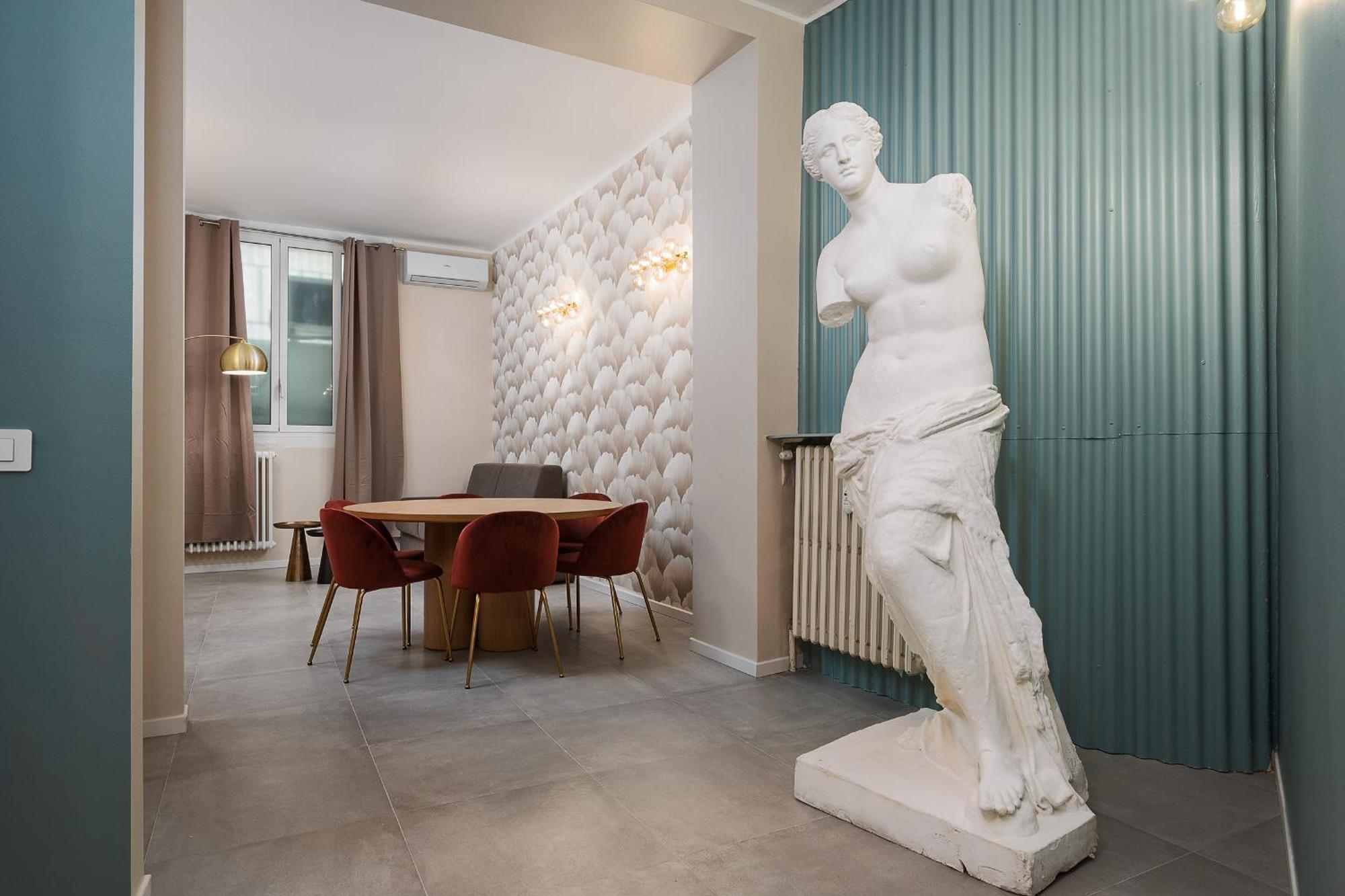 Classbnb - Designer Loft On The Lower Ground Floor With Independent Entrance Apartment *