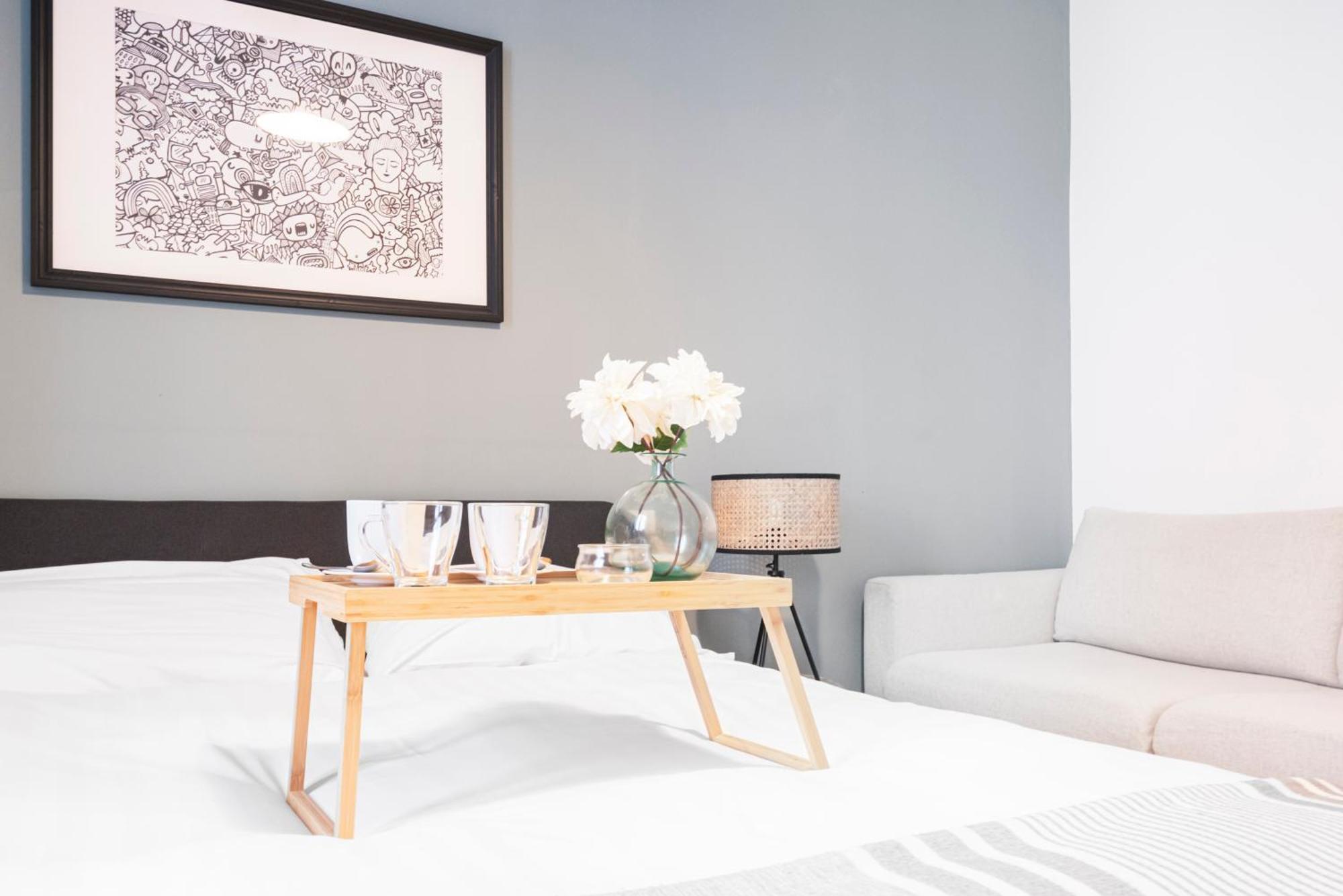 Gorgeous Flat In The Design District Apartment