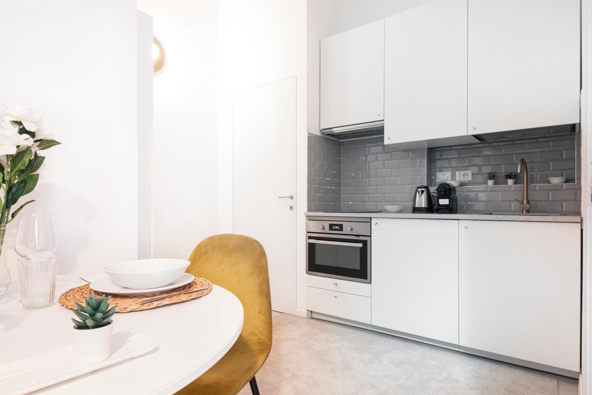 Apartment Gorgeous Flat In The Design District Milan