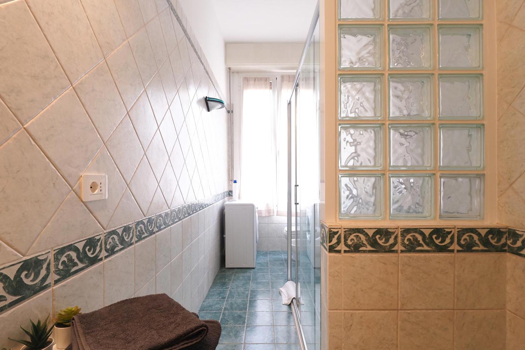 Sva18 - Fully Equipped Large Flat - S Ambrogio Apartment *