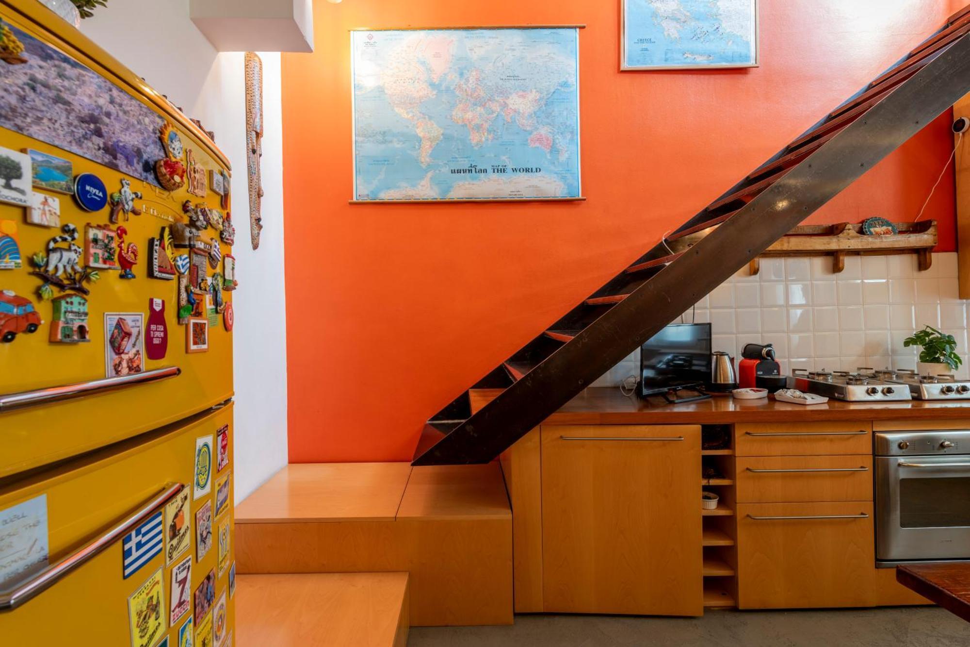 Paolo Sarpi, 36 - Inside Apartment Milan