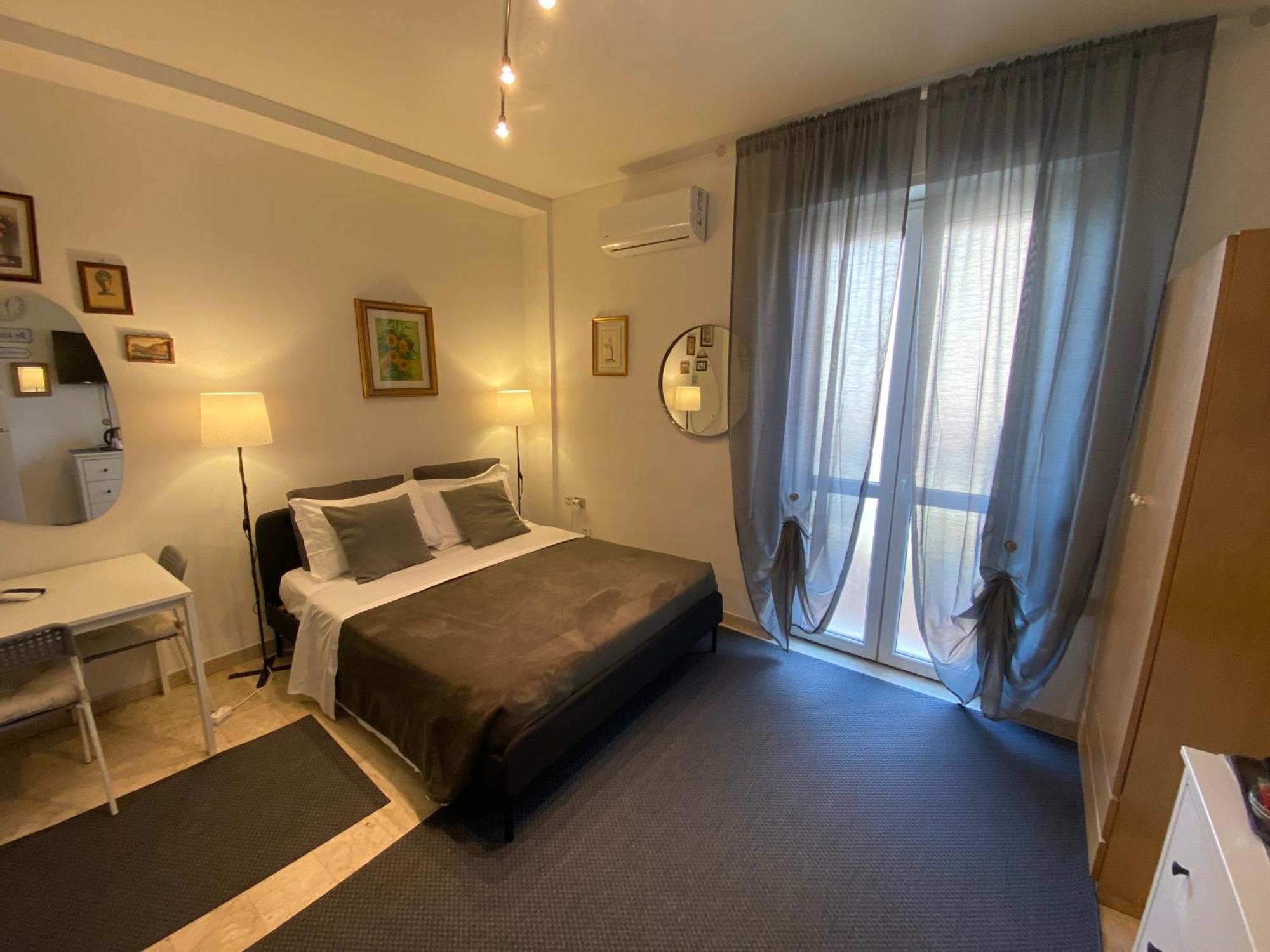 Short Rent Porta Vittoria Apartment *
