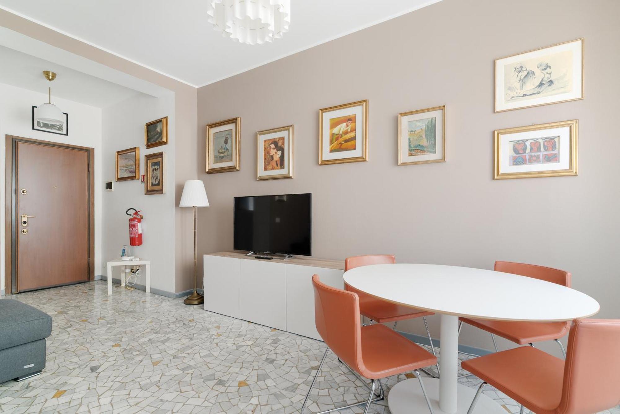 Guesthost - M1 Pasteur With Balcony Appartamento