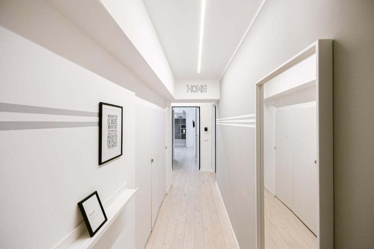 Two -rooms 10 Minutes Duomo By Metro * Milano