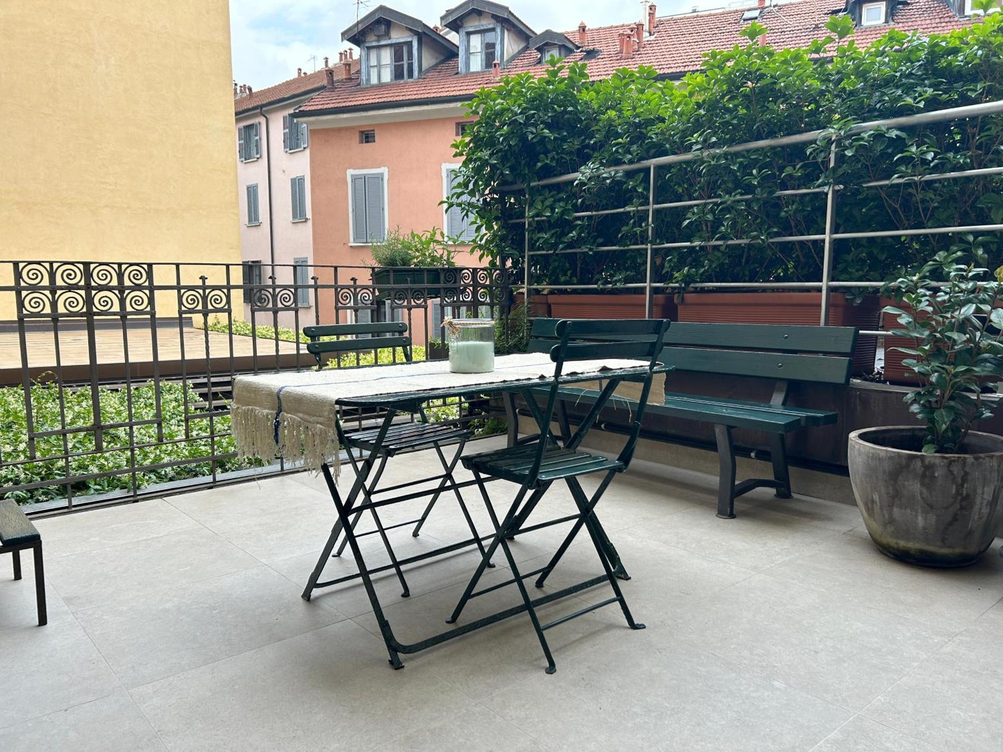 Luxury Terrace In The Center Of Garibaldi Train Station Brera Apartment *