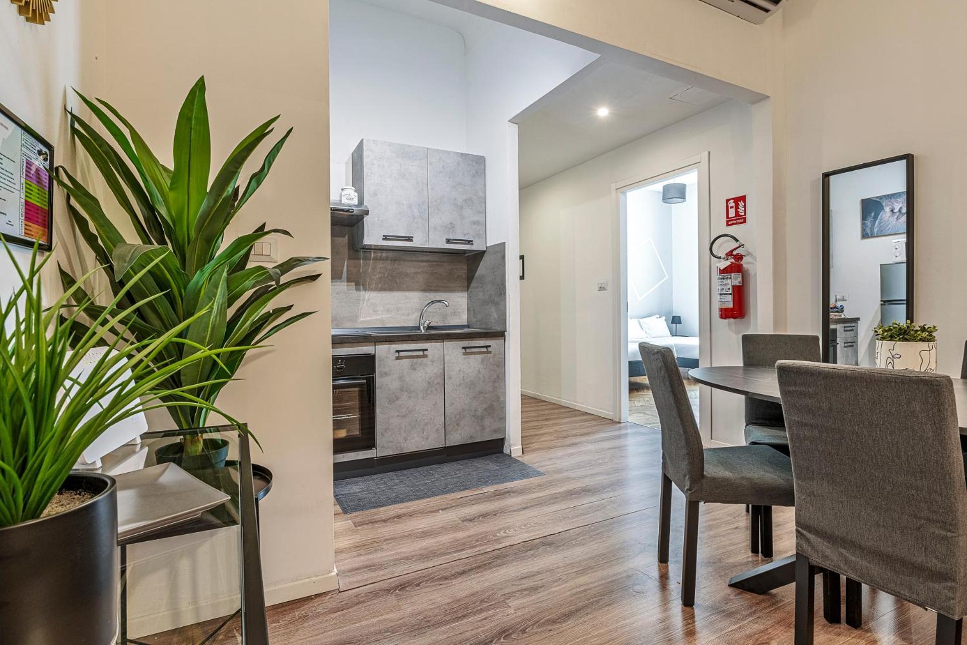 Luxury 4 Bedrooms Close To Duomo Apartamento Milão